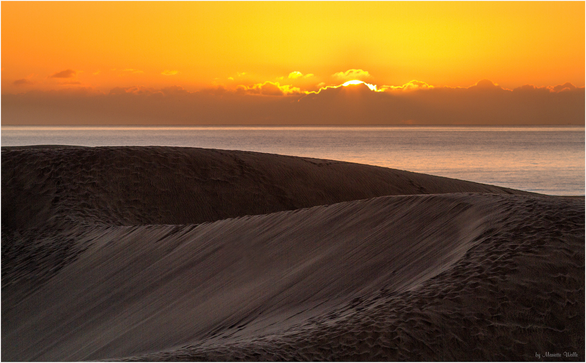 Canon EF 135mm F2L USM sample photo. Sunrise photography