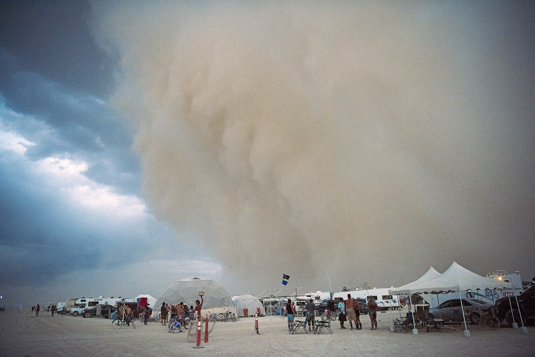 Nikon D810A + Nikon AF-S Nikkor 24-70mm F2.8E ED VR sample photo. Dust storm photography