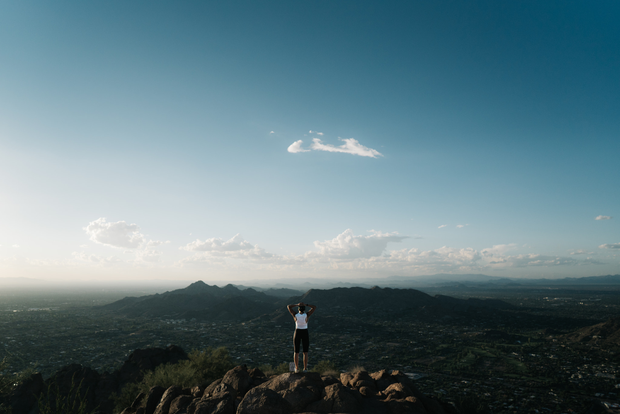 Sony a7S II + ZEISS Batis 25mm F2 sample photo. Camalback mountain photography