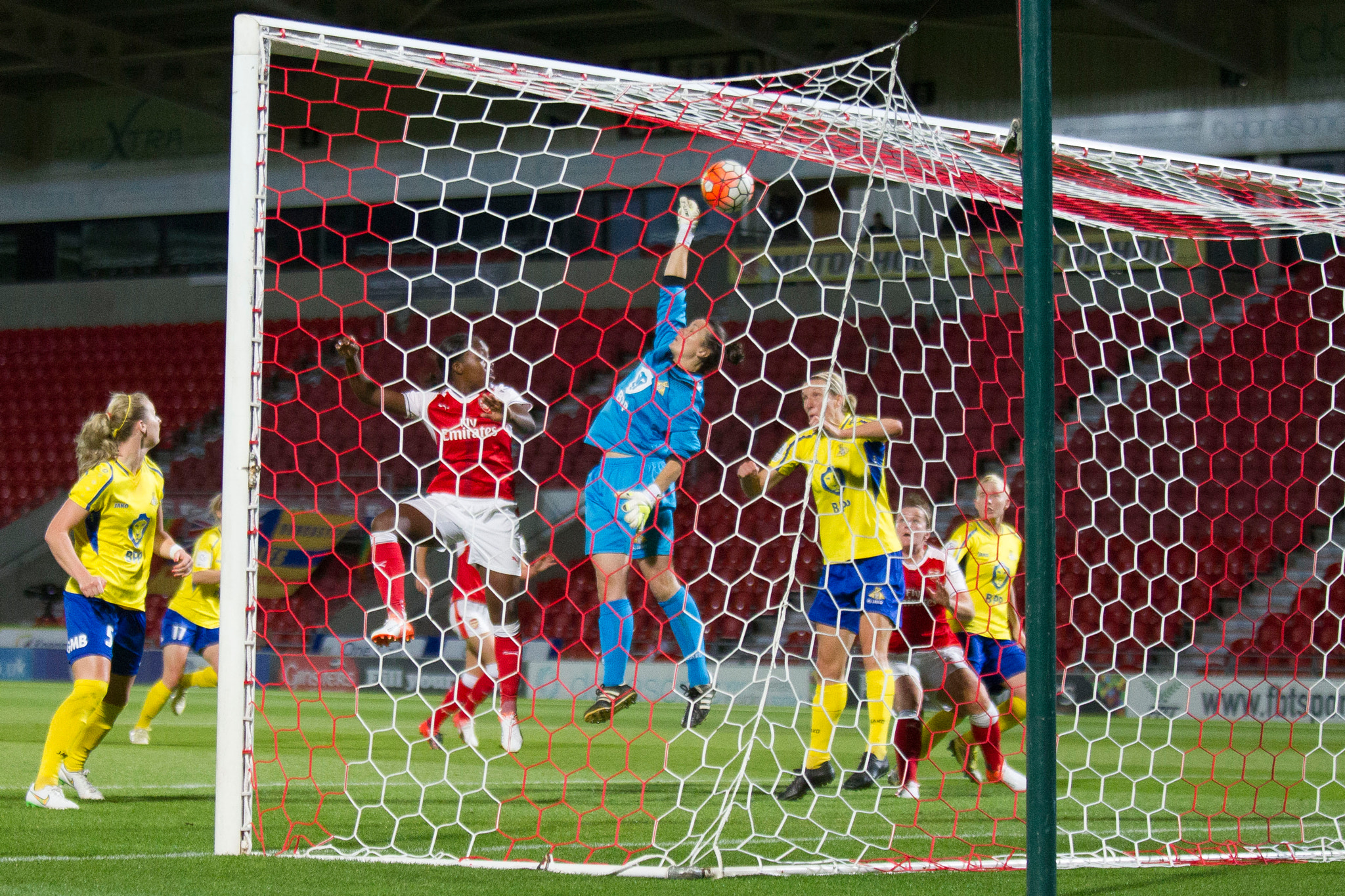 Canon EOS-1D Mark IV sample photo. Doncaster rovers belles vs arsenal ladies, fa women's super league fa wsl1, football, the... photography