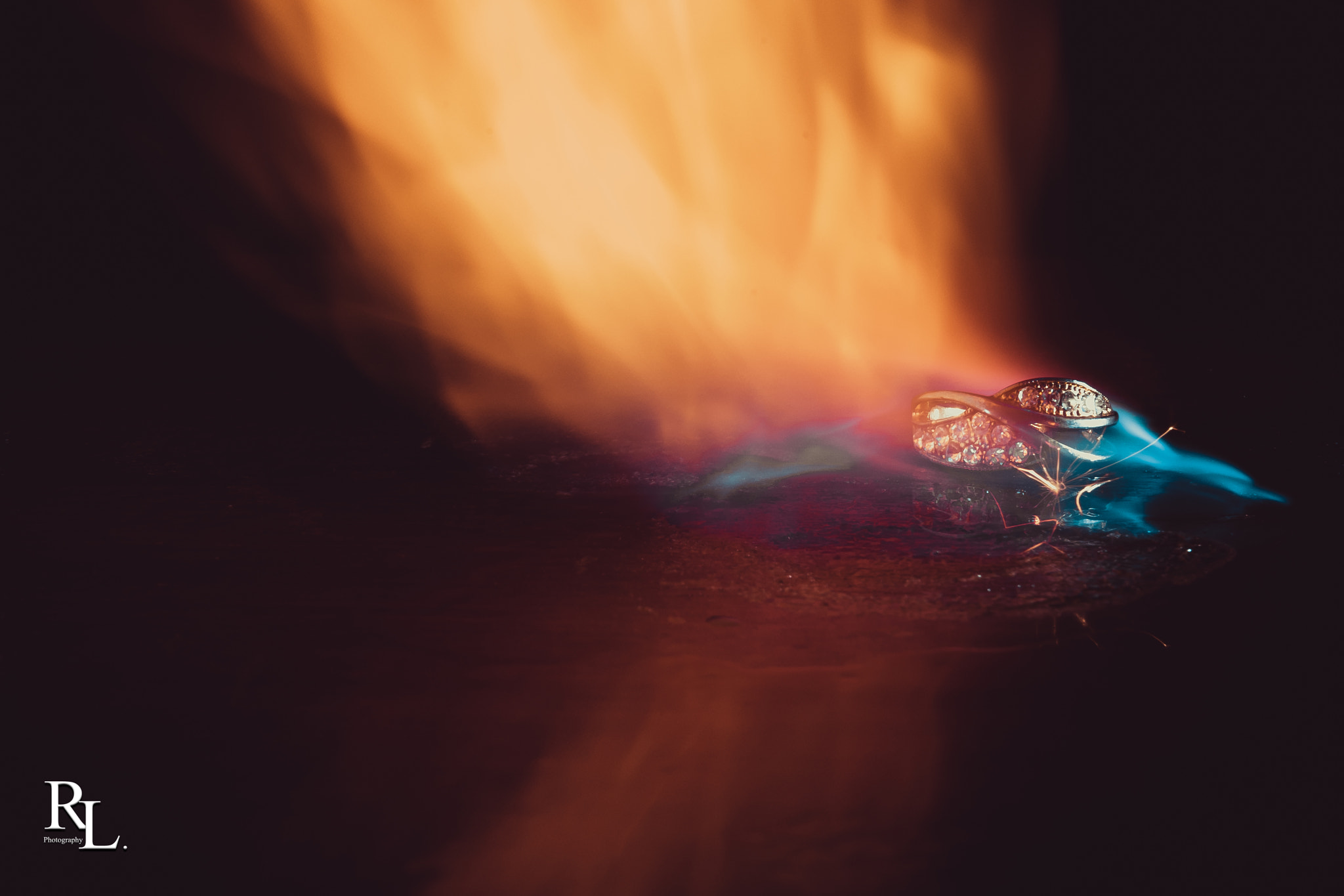Sigma 17-70mm F2.8-4 DC Macro OS HSM | C sample photo. Ring on fire photography