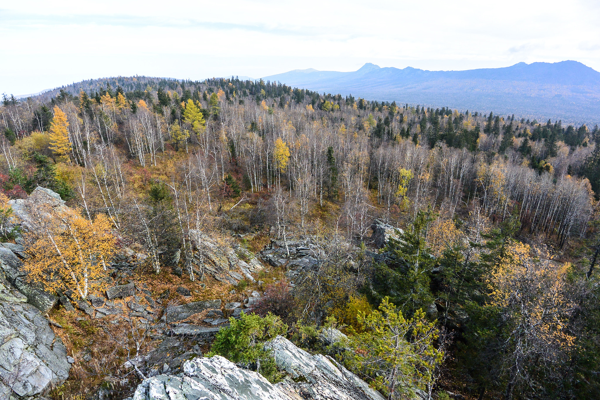 Nikon 1 Nikkor VR 6.7-13mm F3.5-5.6 sample photo. Taganai national park, russia photography