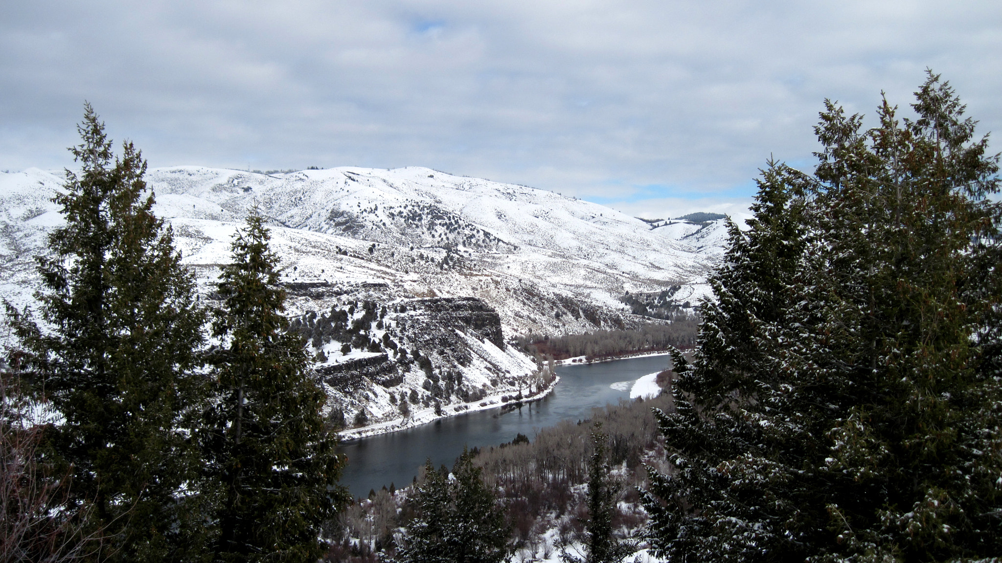 Canon PowerShot A1100 IS sample photo. Winter river by the mountains photography