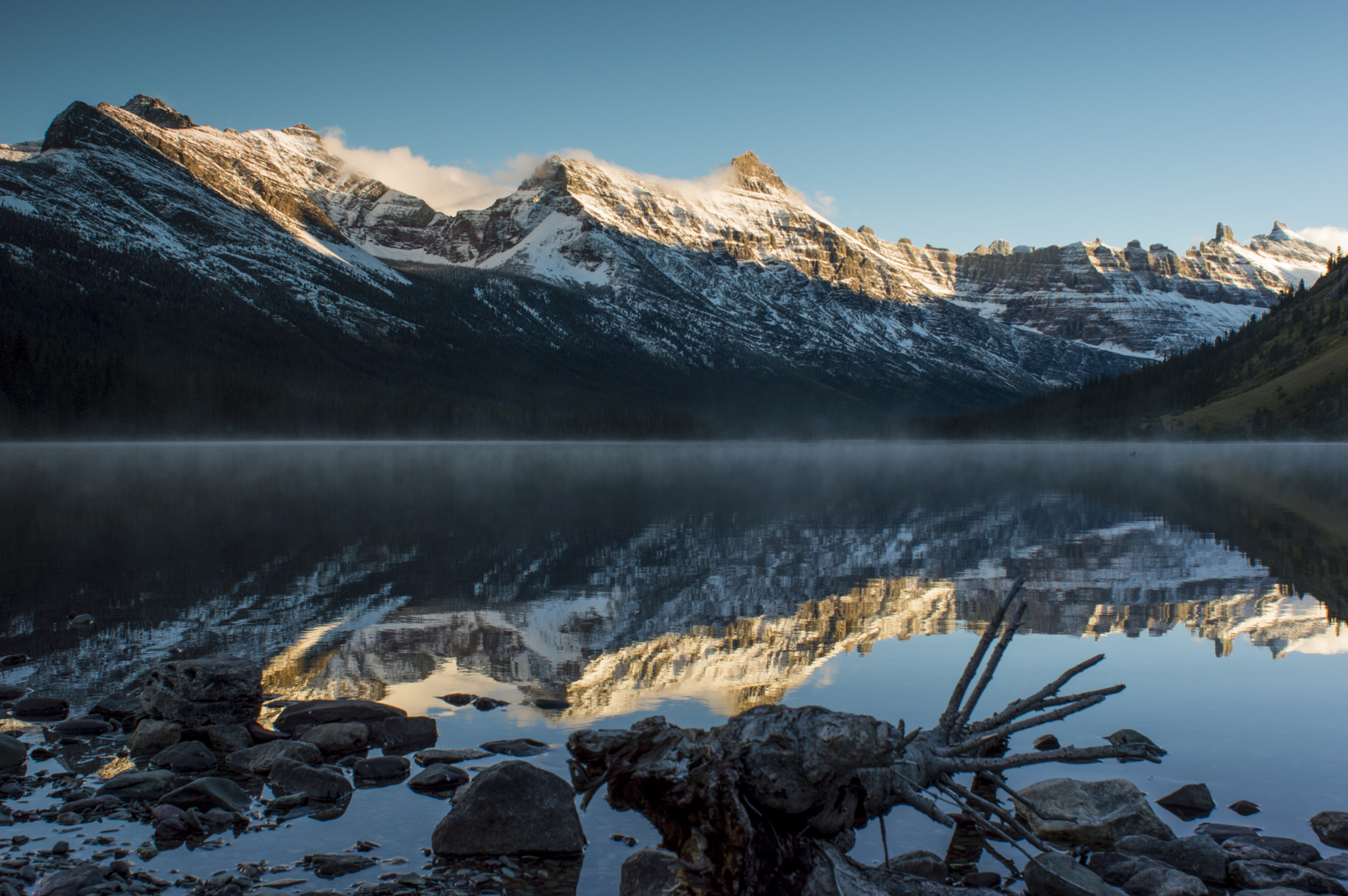 Nikon D3200 + Nikon AF Nikkor 24mm F2.8D sample photo. Snow caps photography