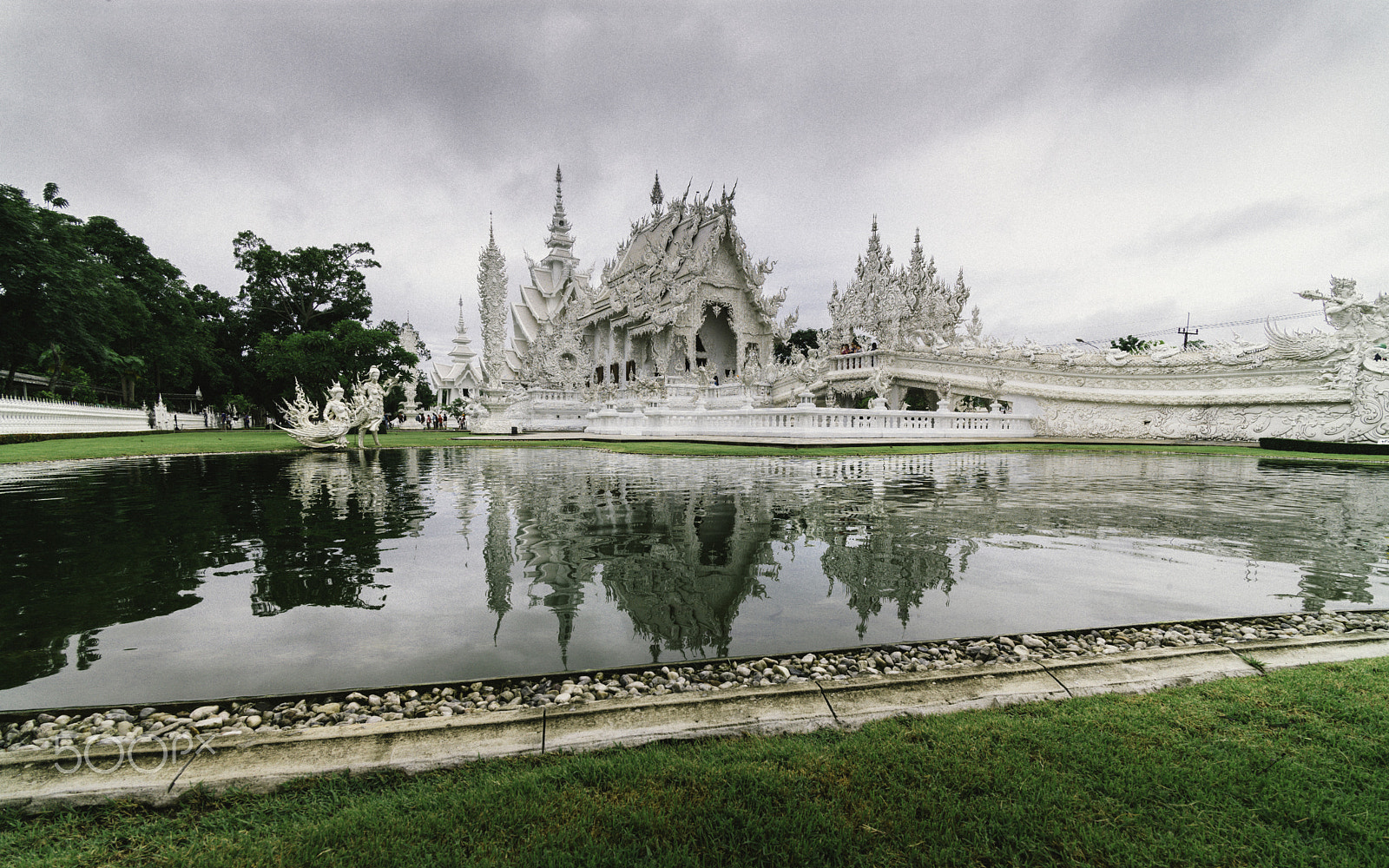 Elmarit-M 1:2.8/21 sample photo. The beauty of wat rong khun thailand photography