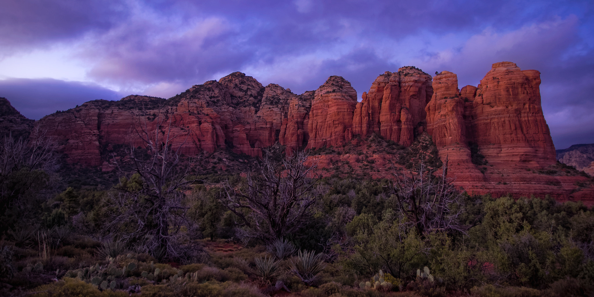 Sony a6000 + Canon EF-S 17-55mm F2.8 IS USM sample photo. Evening blues at sugar loaf sedona photography