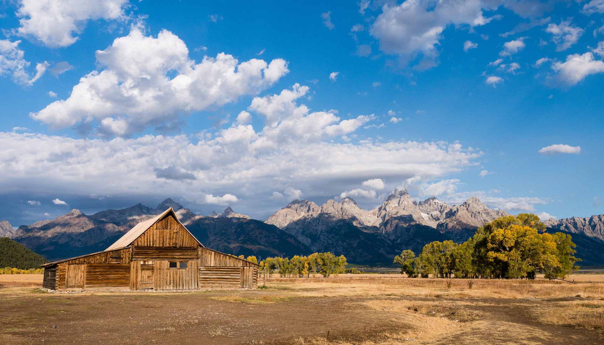 Panasonic Lumix DMC-GX7 sample photo. Mormon barn  photography