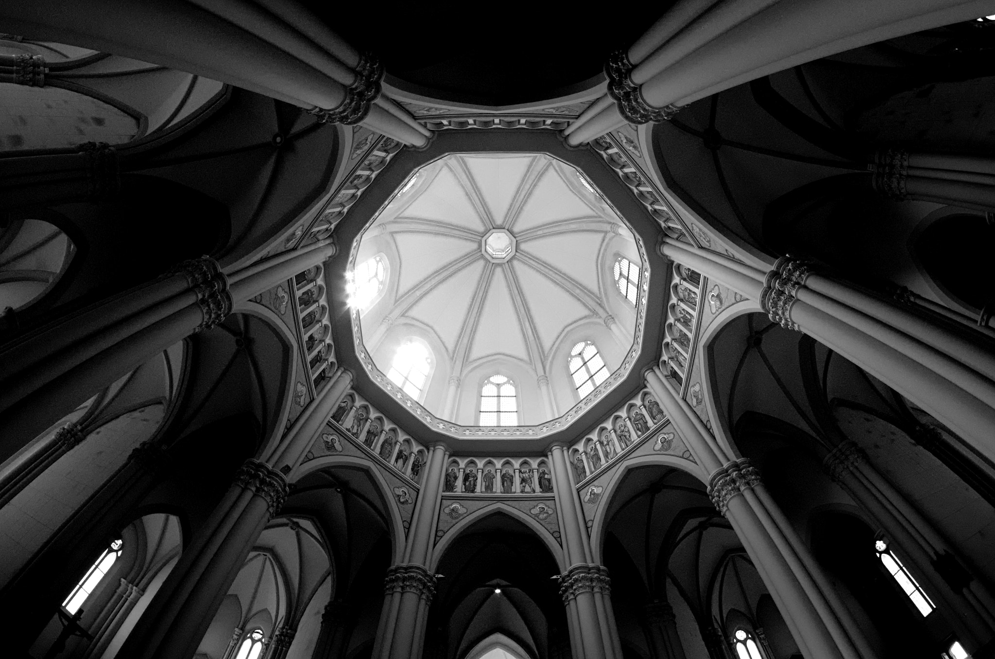 Nikon D5100 + Samyang 8mm F3.5 Aspherical IF MC Fisheye sample photo. Arachnitecture! photography
