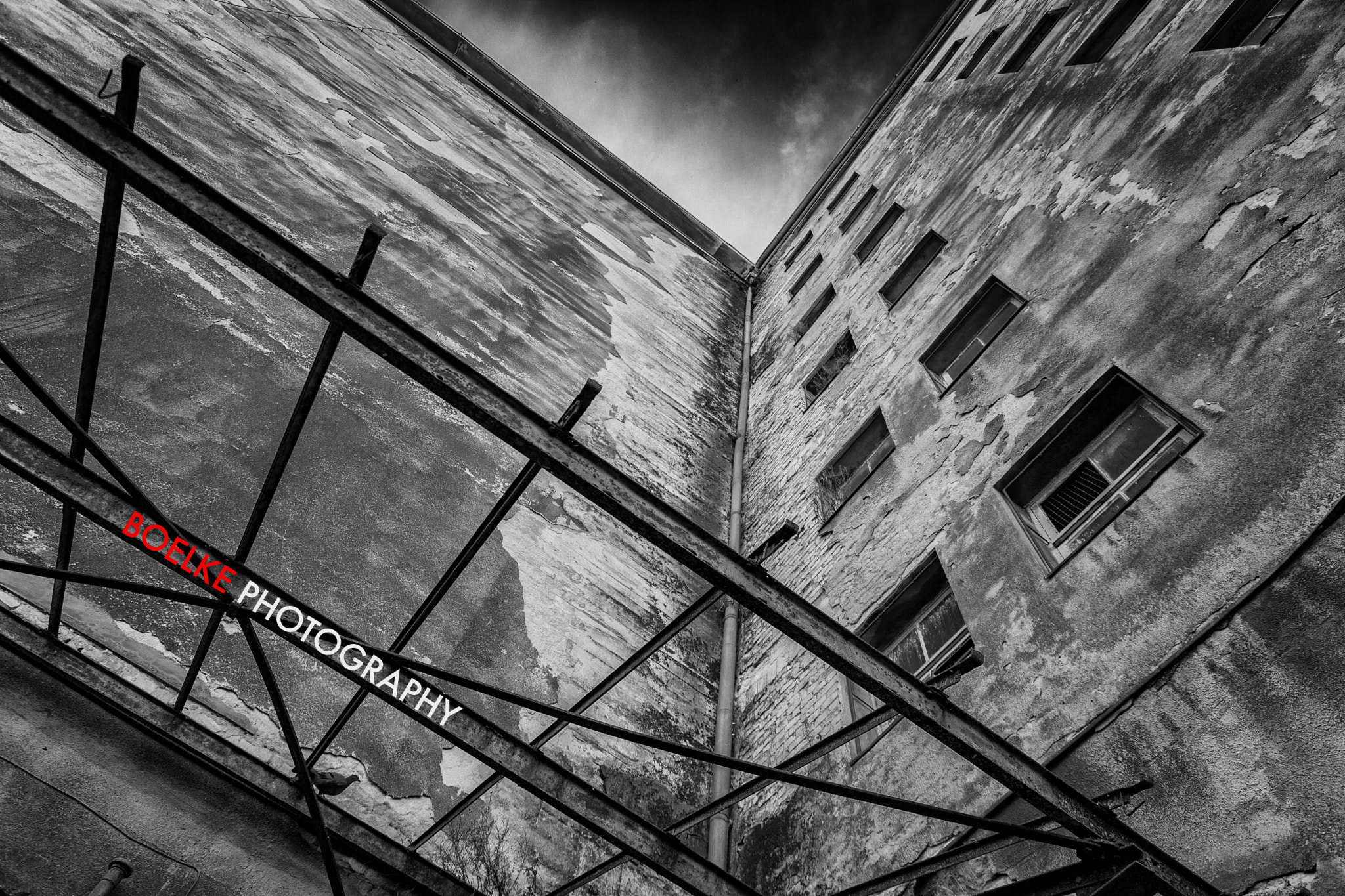 Sigma 24-105mm f/4 DG OS HSM | A sample photo. Old house photography