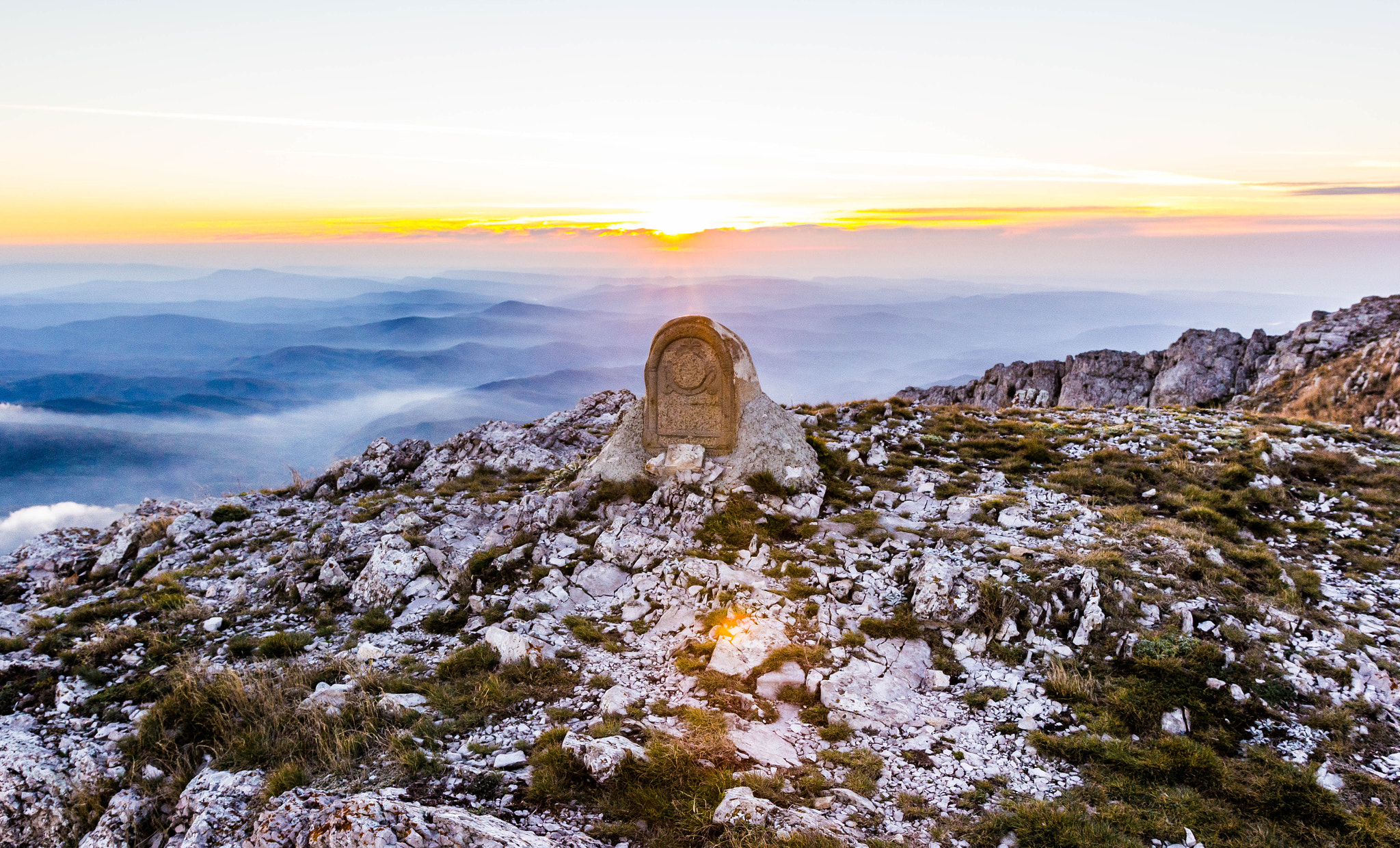 Sigma 18-35mm f/1.8 DC HSM sample photo. Sunset on chater-dag, crimea photography