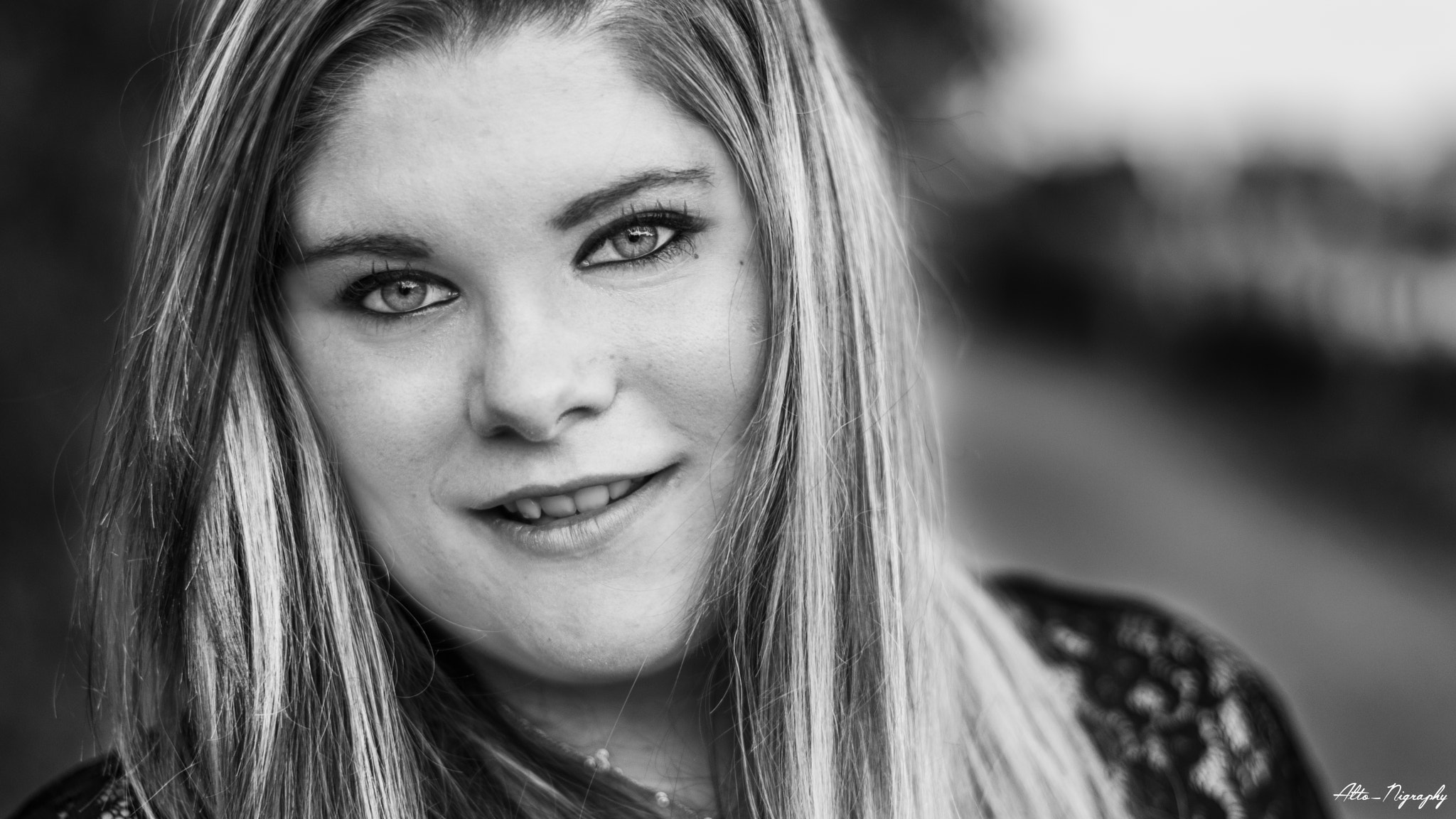 Nikon D5300 + Nikon AF-S Nikkor 50mm F1.4G sample photo. Elodie b&w photography
