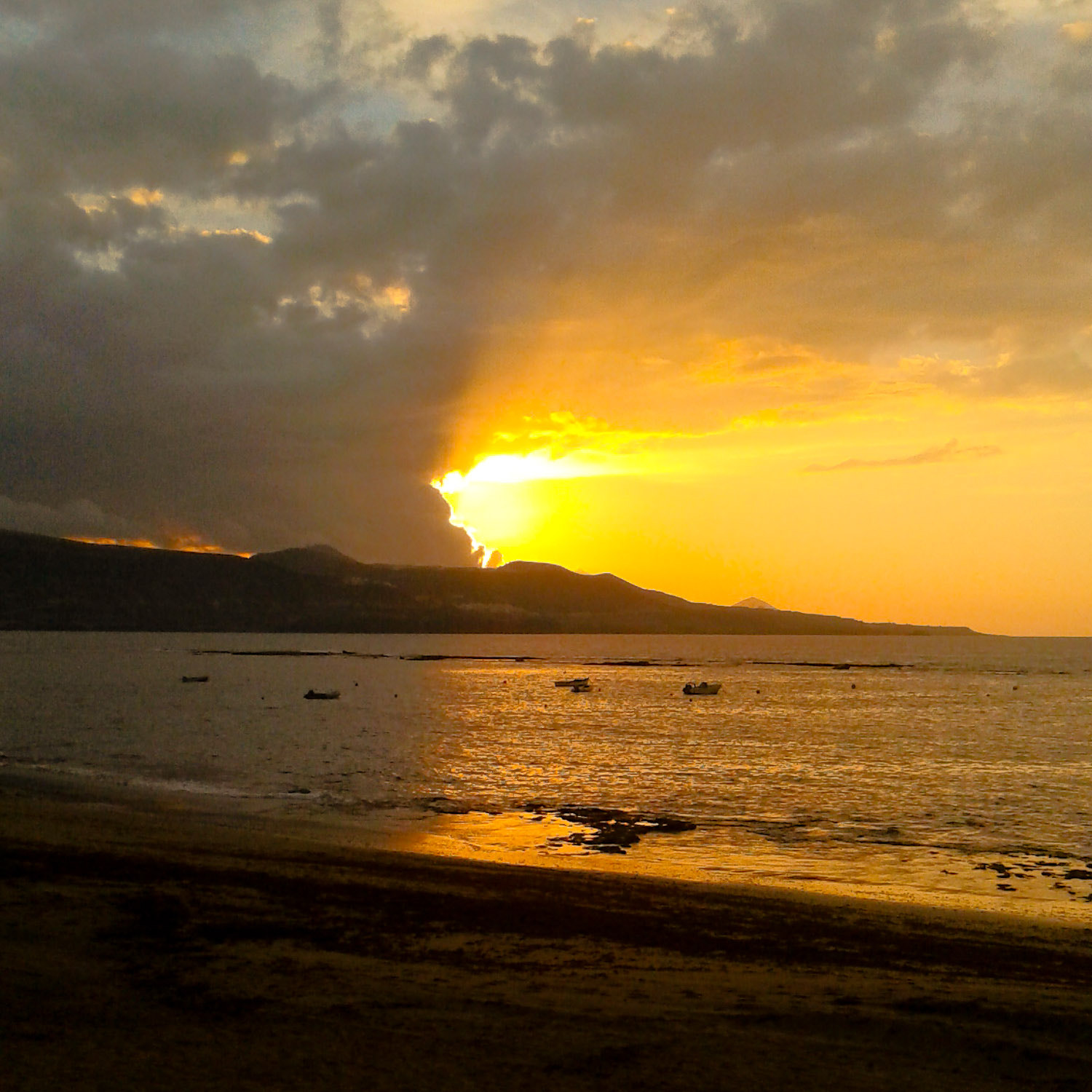 Samsung Galaxy Trend Plus sample photo. Partially hiden photography