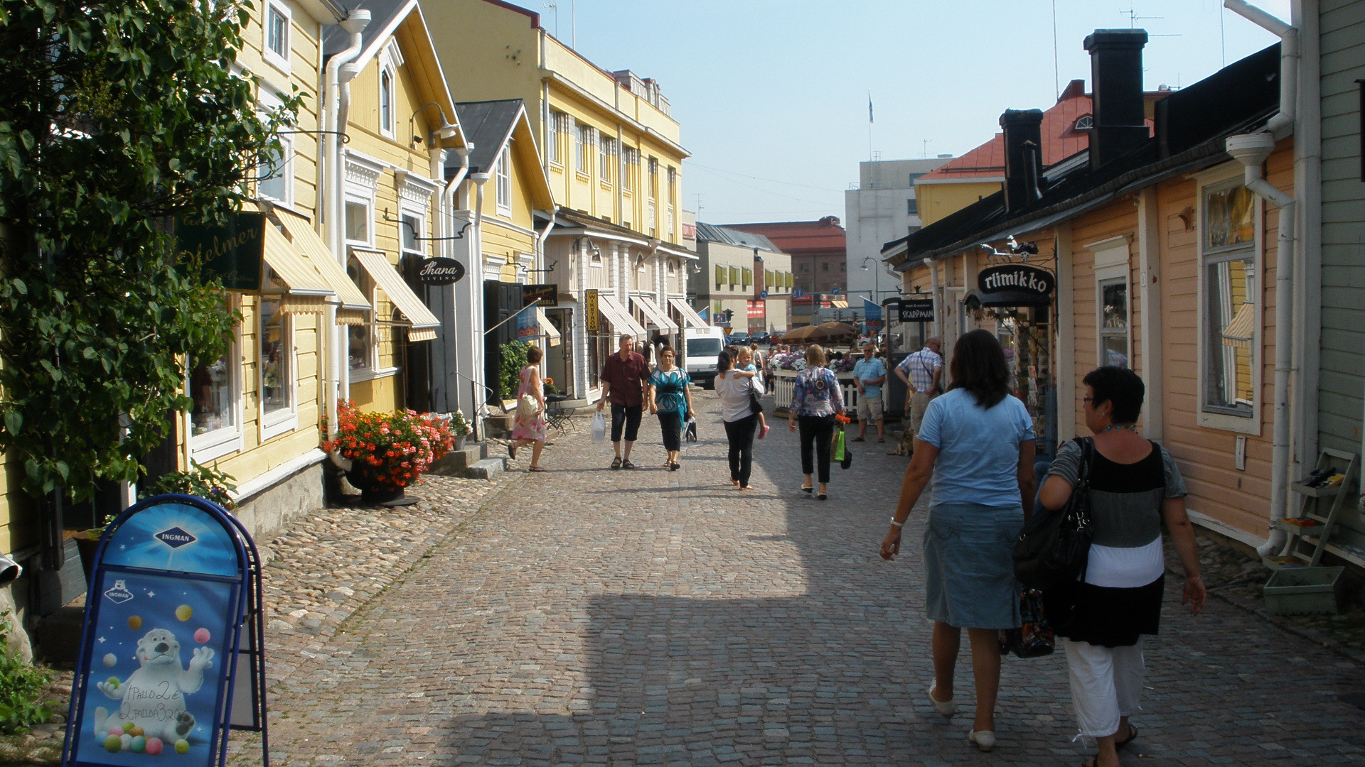 Olympus FE340,X855,C560 sample photo. Porvoo - old town photography