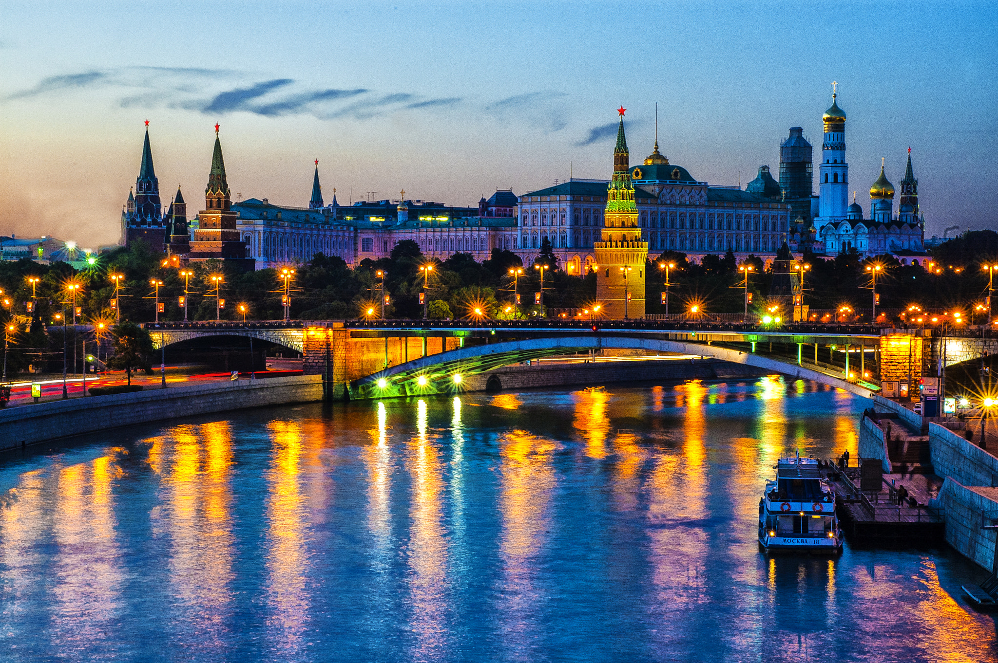 Nikon AF-S Nikkor 28-70mm F2.8 ED-IF sample photo. Moscow. russia photography