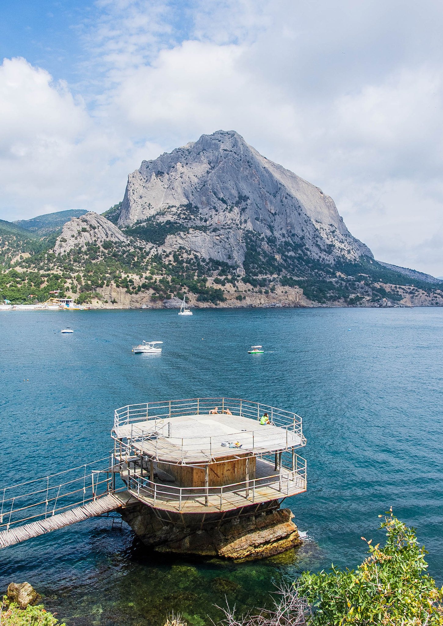 Sigma 18-35mm f/1.8 DC HSM sample photo. Noviy svet, crimea photography
