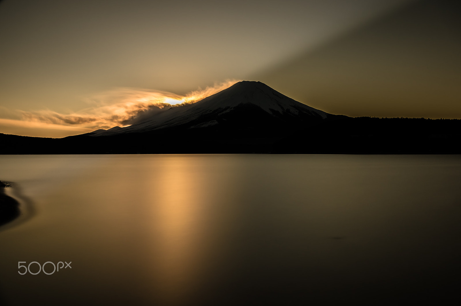 Sony DT 16-105mm F3.5-5.6 sample photo. 21-00 photography