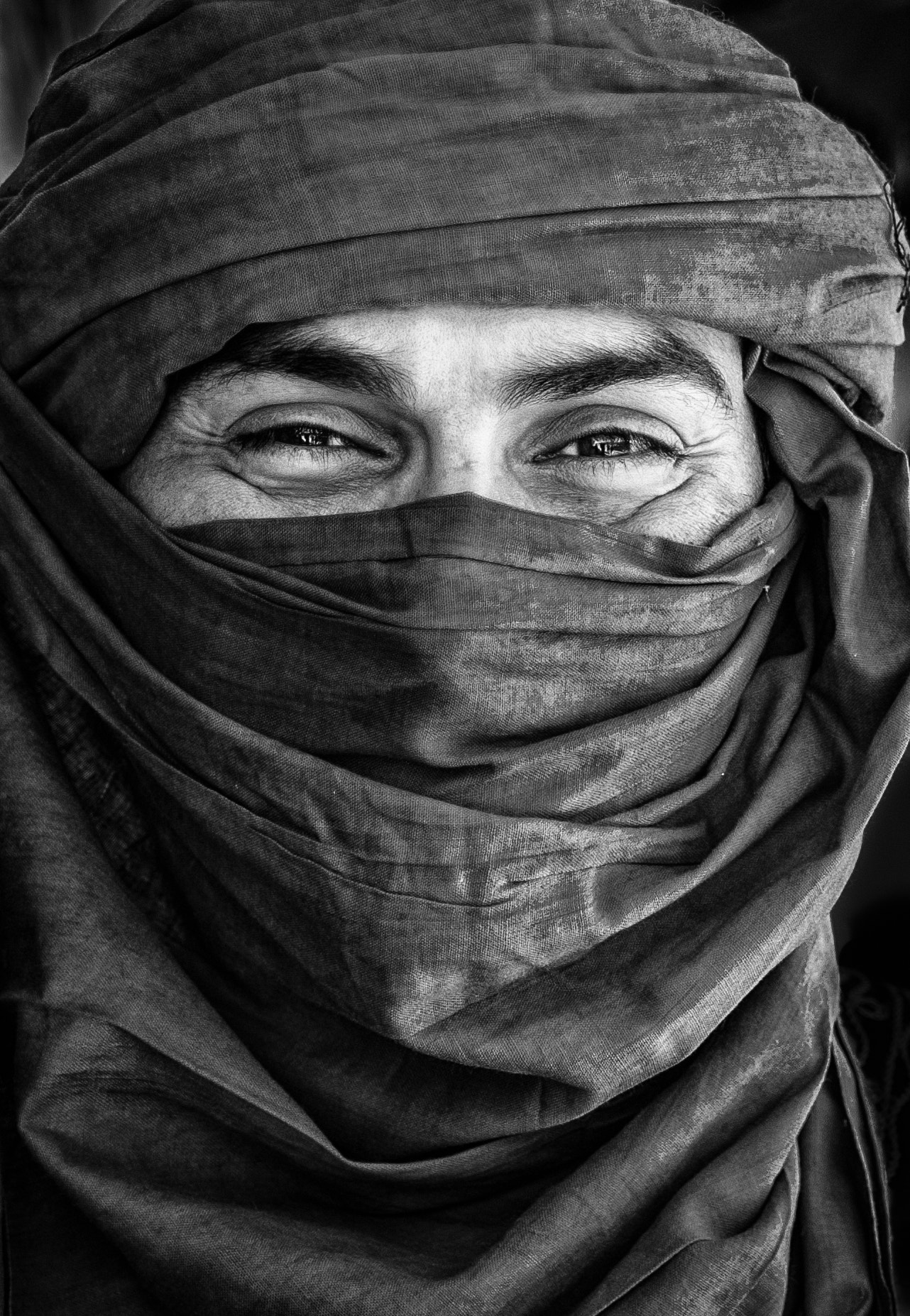 Sigma 24-70mm F2.8 EX DG HSM sample photo. Amico tuareg o photography