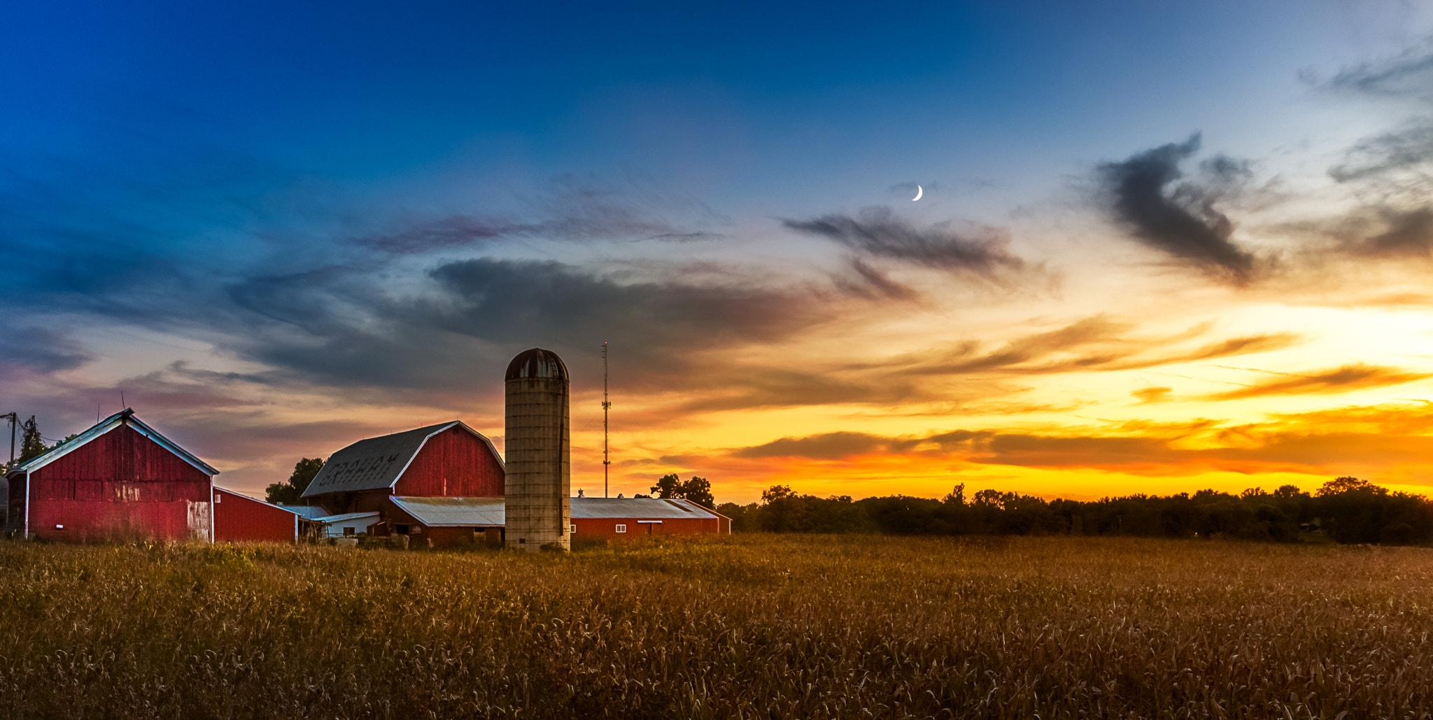 Nikon AF-S Nikkor 200-400mm F4G ED-IF VR sample photo. Sunset in howell, mi photography