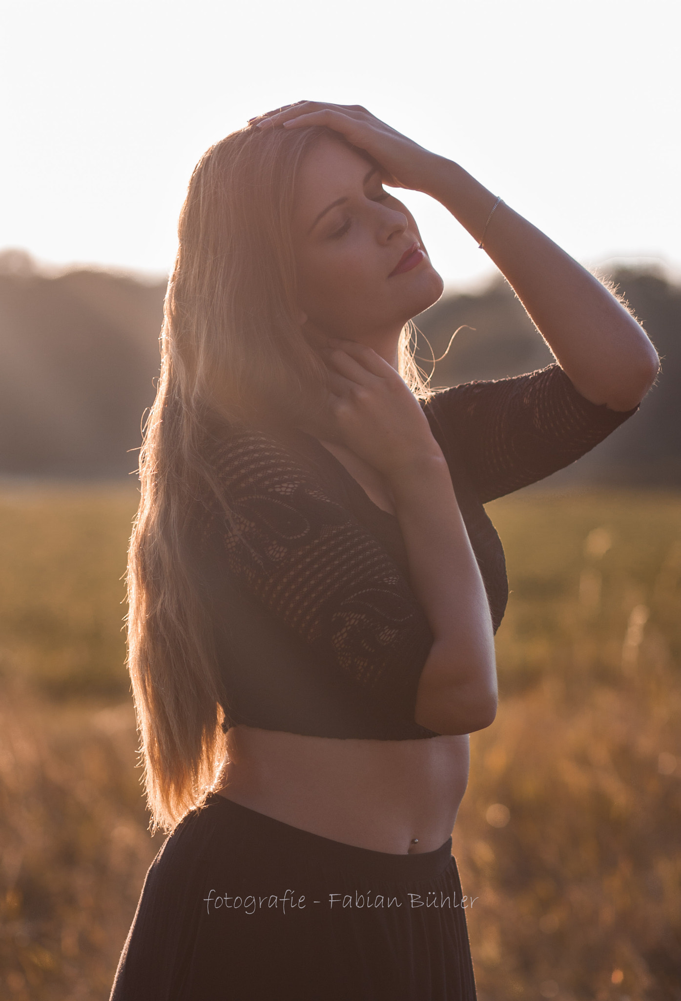Canon EOS 40D + Canon EF 85mm F1.8 USM sample photo. Backlight photography