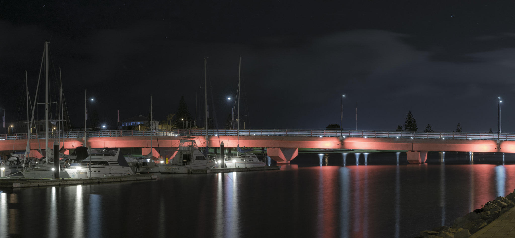 Nikon AF-S Micro-Nikkor 60mm F2.8G ED sample photo. Bridge at glenelg marina photography