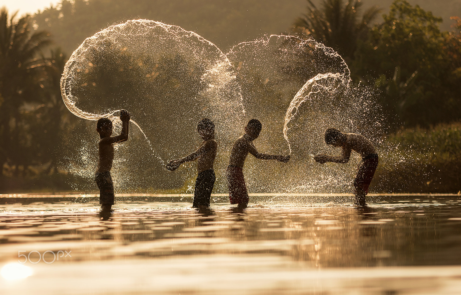 Canon EOS 70D sample photo. Splashing . photography