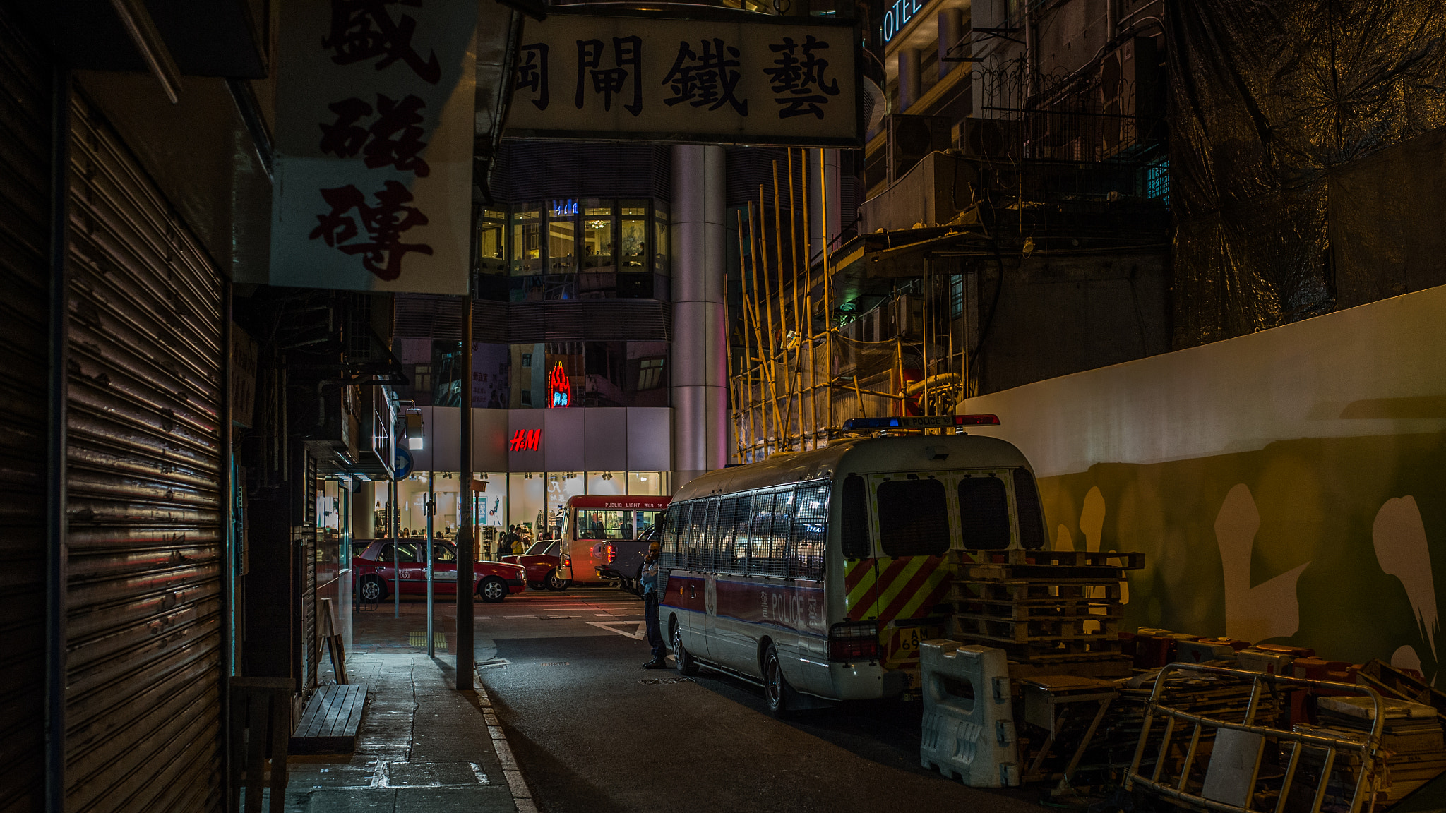 Nikon Df sample photo. Mong kok night photography