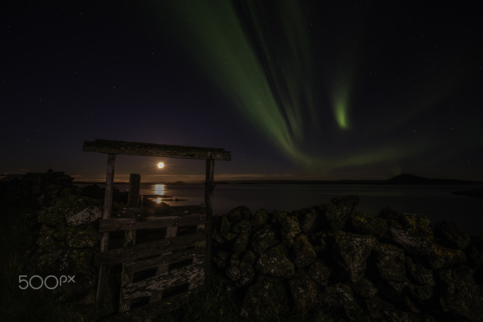 ZEISS Distagon T* 15mm F2.8 sample photo. Myvatn aurora photography