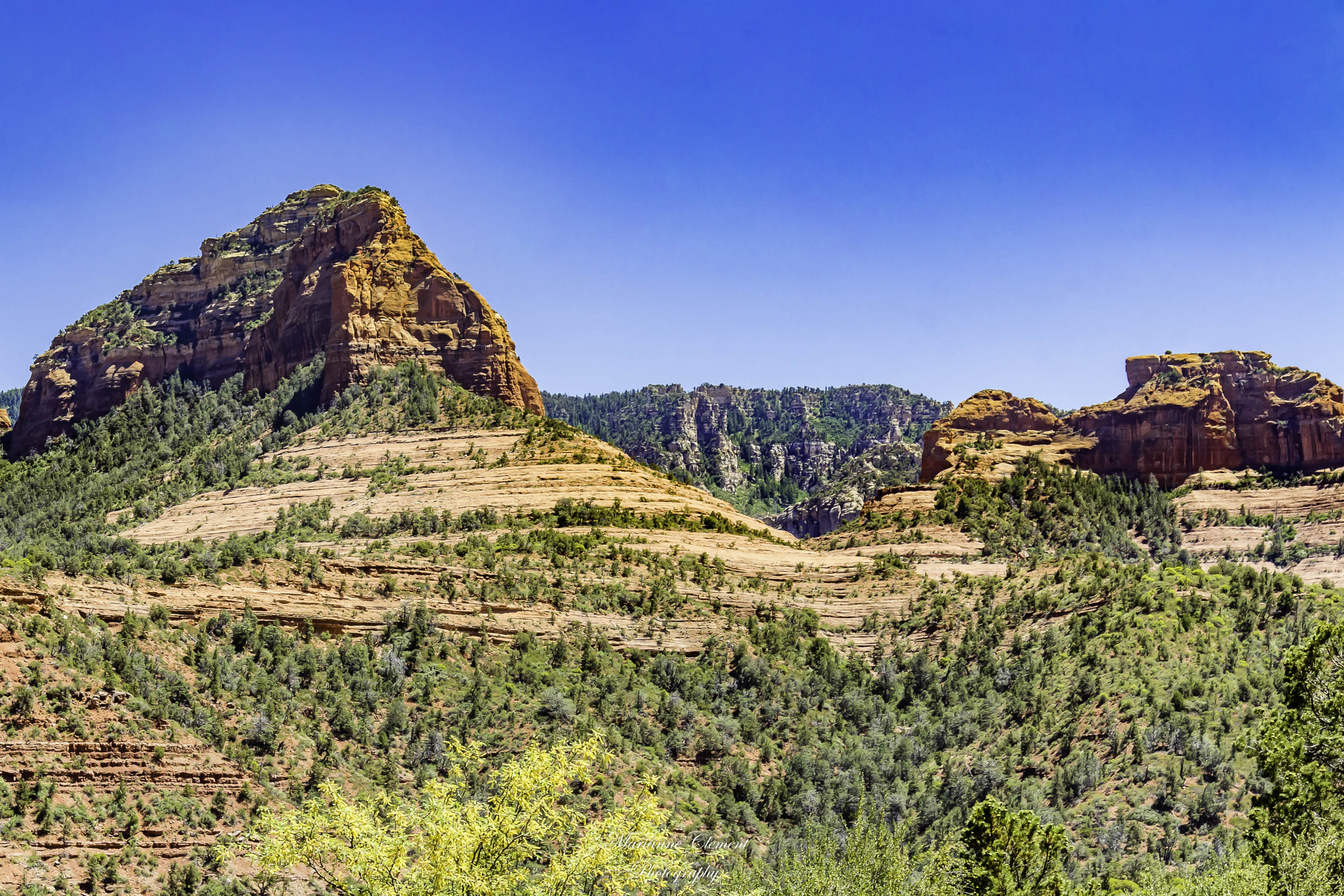 Canon EF-S 17-85mm F4-5.6 IS USM sample photo. Red hills of sedona arizona photography