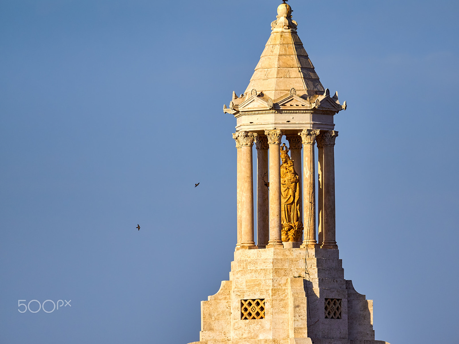 Olympus OM-D E-M1 + OLYMPUS M.300mm F4.0 sample photo. Campanari photography