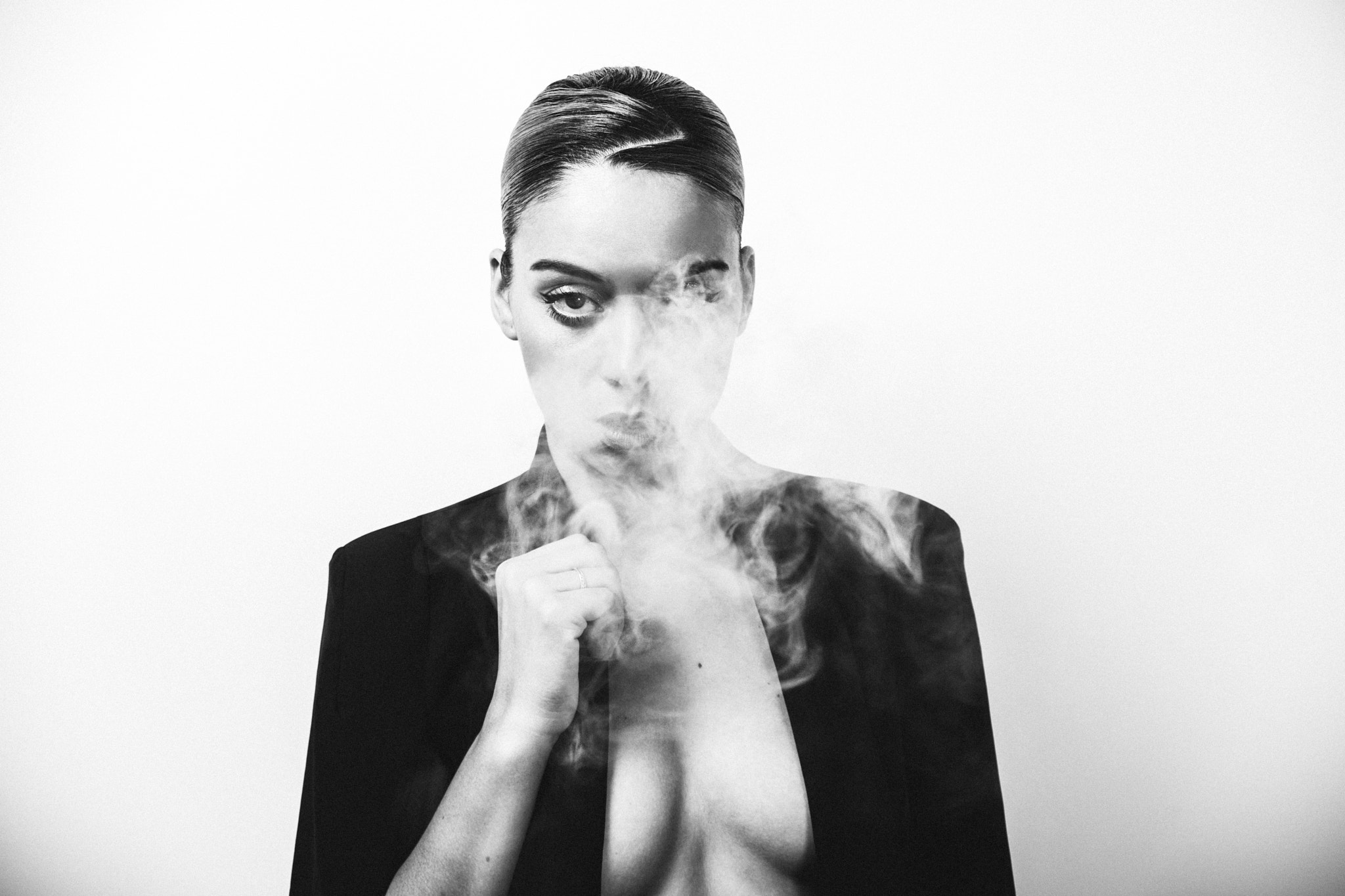 Canon EF 22-55mm f/4-5.6 USM sample photo. Smoking photography