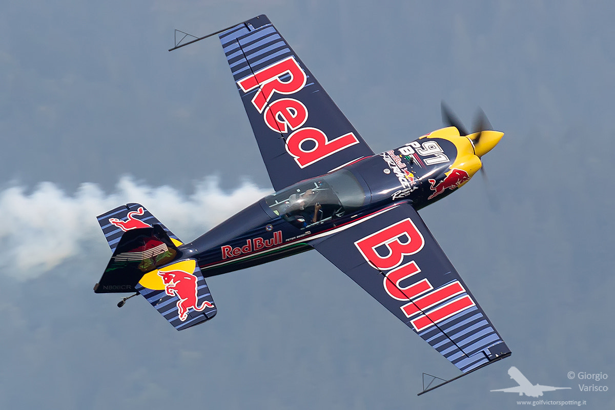 Canon EOS 700D (EOS Rebel T5i / EOS Kiss X7i) + Tamron SP 70-300mm F4-5.6 Di VC USD sample photo. Corvus ca-41 racer flying bulls - airpower 2016 photography