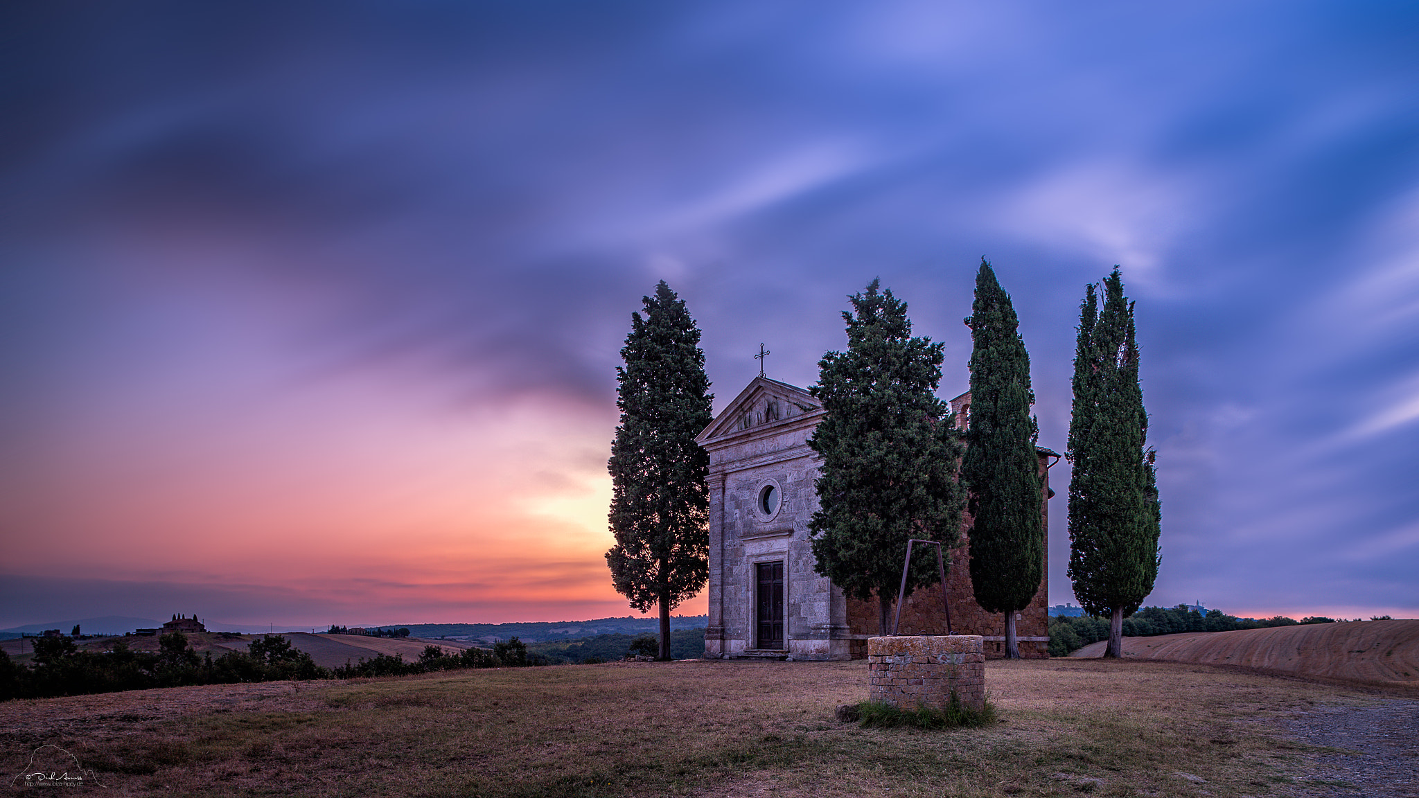 Canon EOS 6D + Canon TS-E 24mm f/3.5L sample photo. Capella della madonna di vitaleta photography