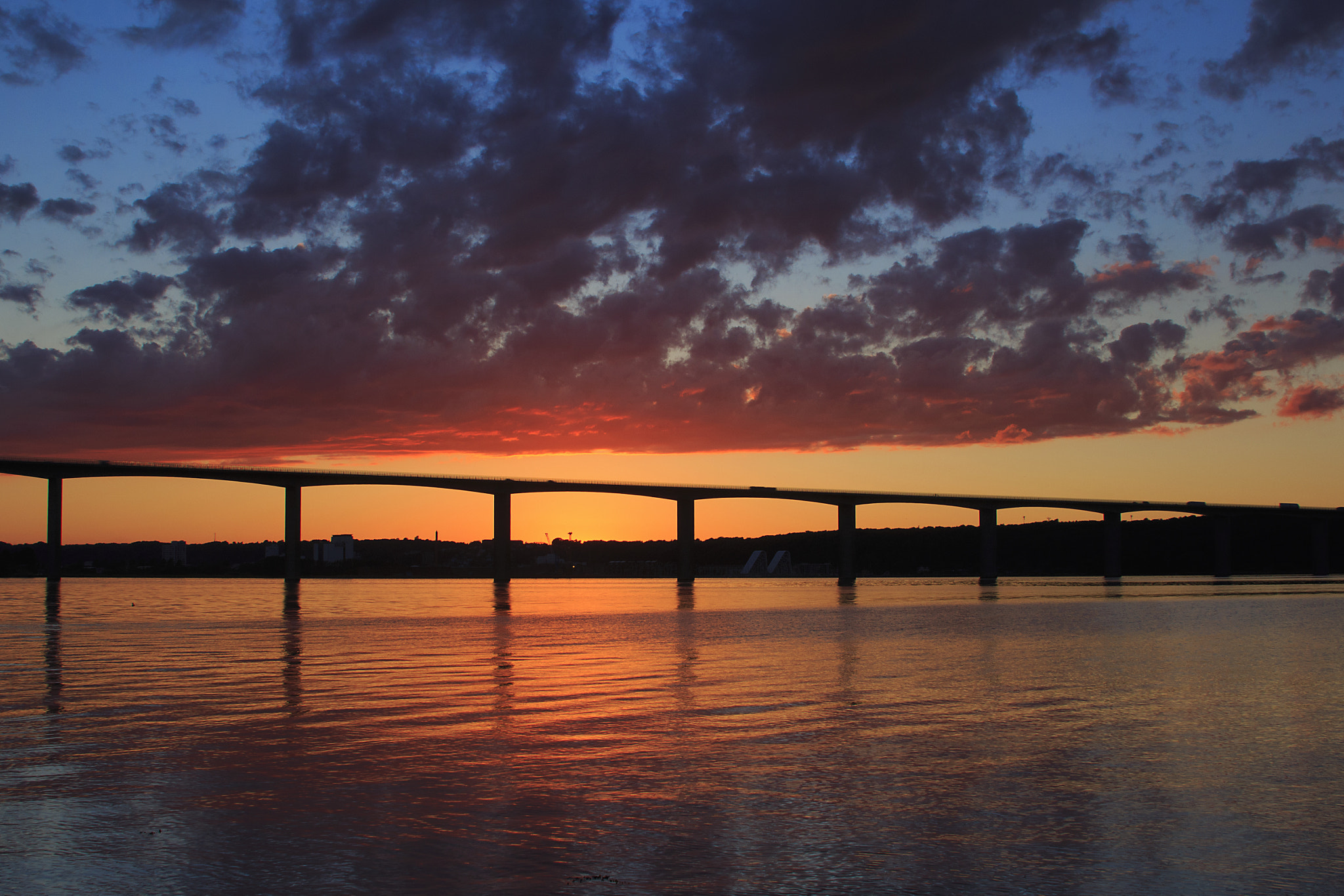 Canon EF 28-135mm F3.5-5.6 IS USM sample photo. Vejle fjord-bridge photography