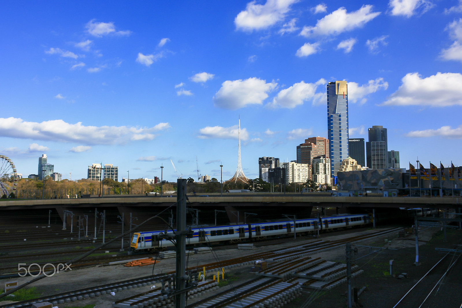 Canon EF-S 18-55mm f/3.5-5.6 USM sample photo. Melbourne railway photography