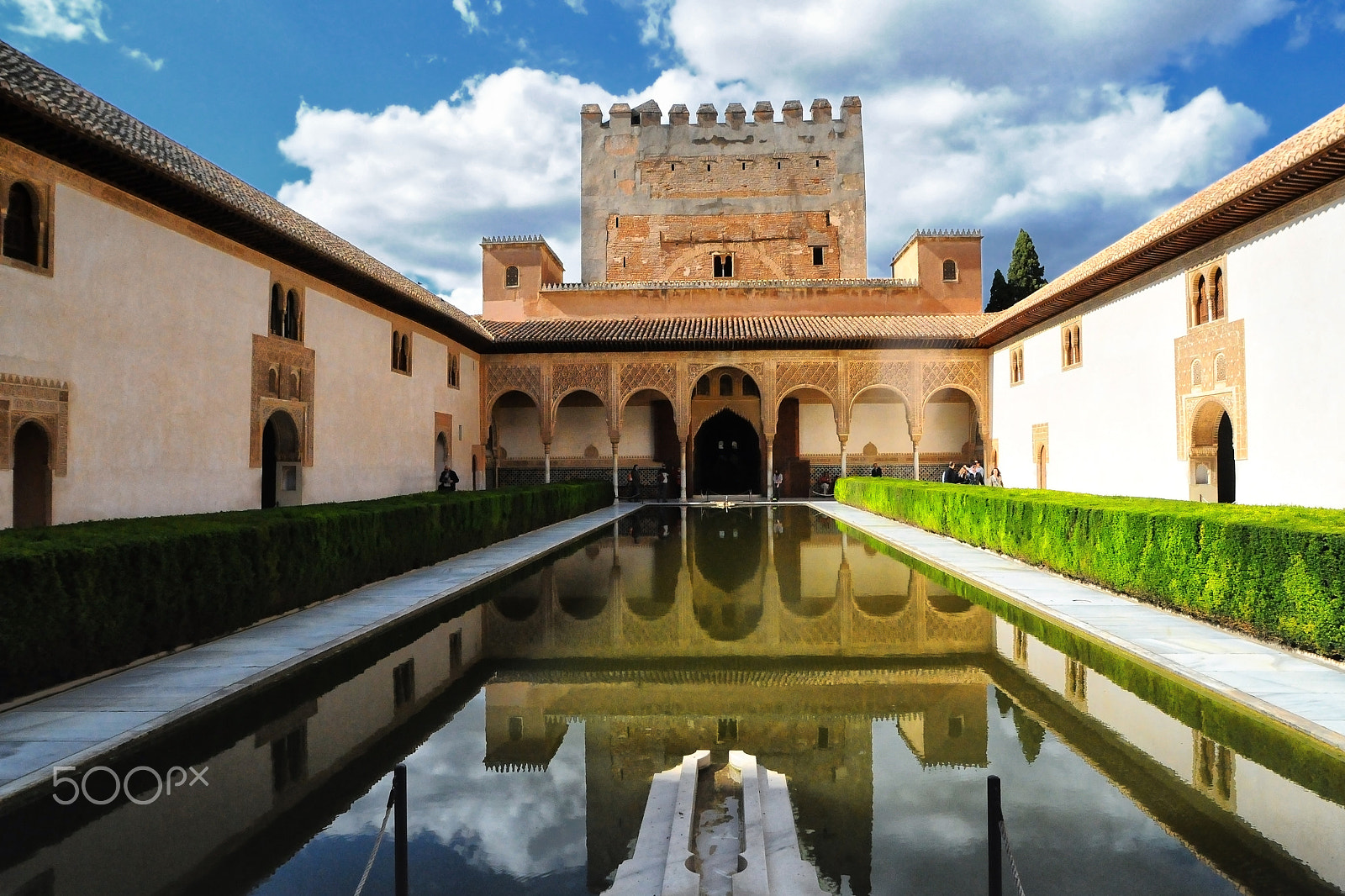 Sigma 14mm F2.8 EX Aspherical HSM sample photo. Elhamra sarayi (alhambra)... photography