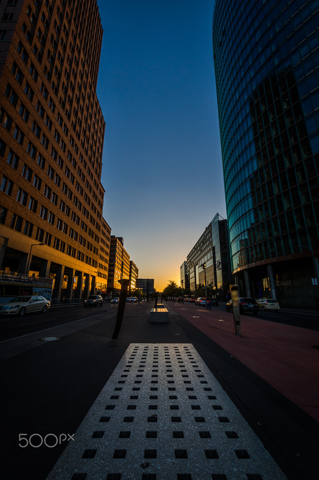 Sigma 10-20mm F3.5 EX DC HSM sample photo. Sunset at potsdamer platz photography