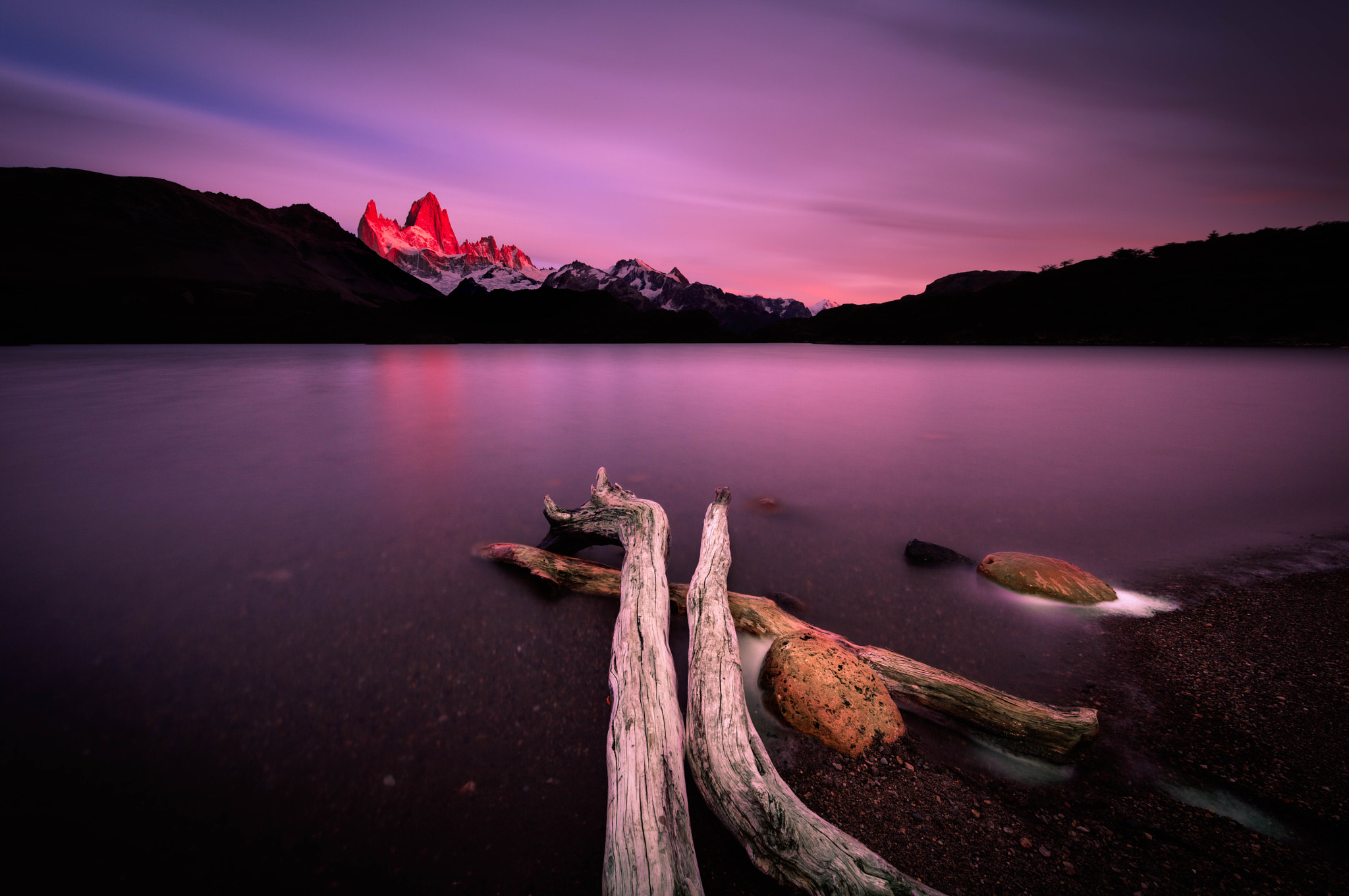 Canon EOS 5DS + Canon EF 11-24mm F4L USM sample photo. Laguna capri and fitz roy - 2664 photography