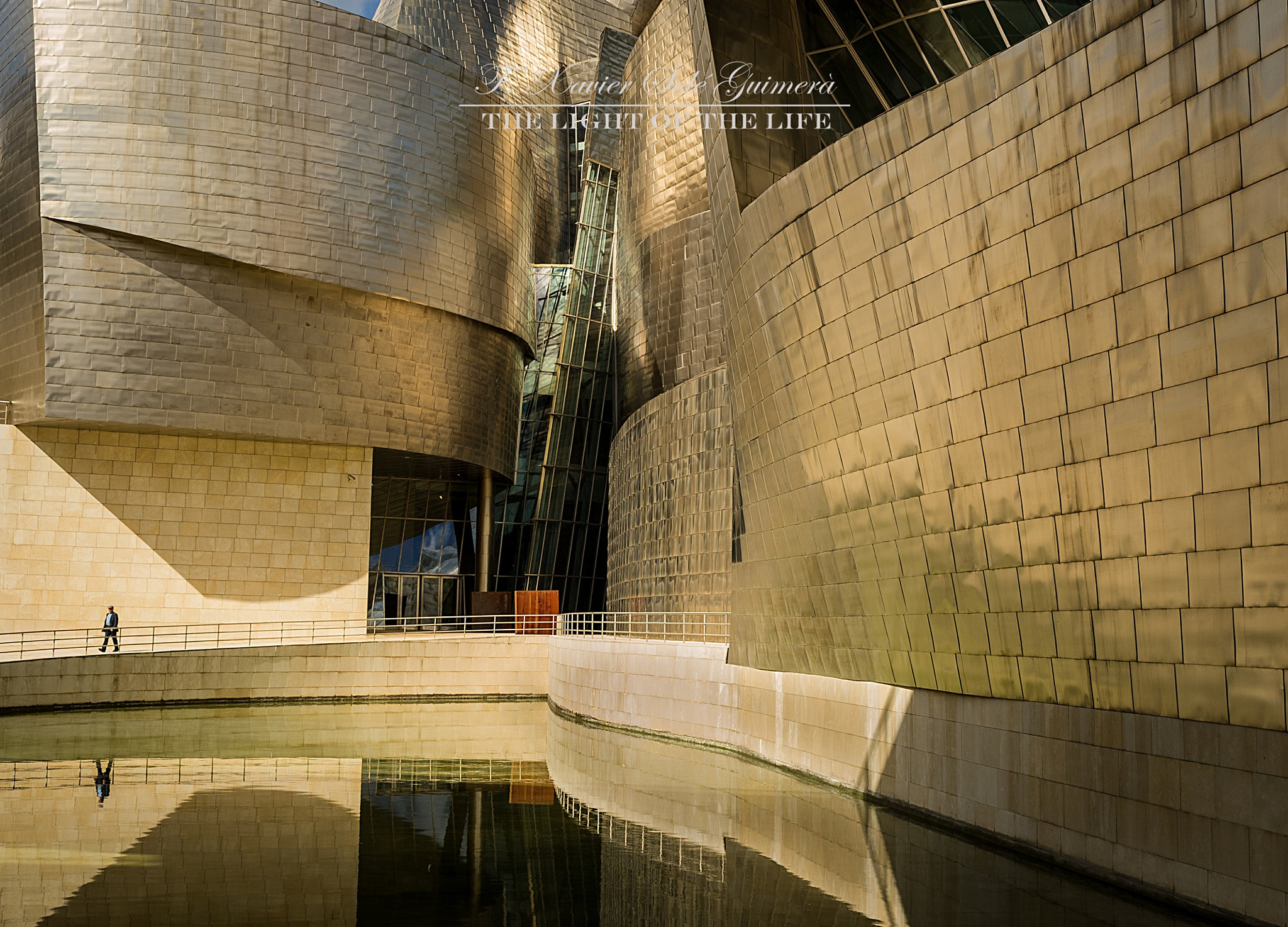 Nikon D3S + Sigma 35mm F1.4 DG HSM Art sample photo. The museum photography