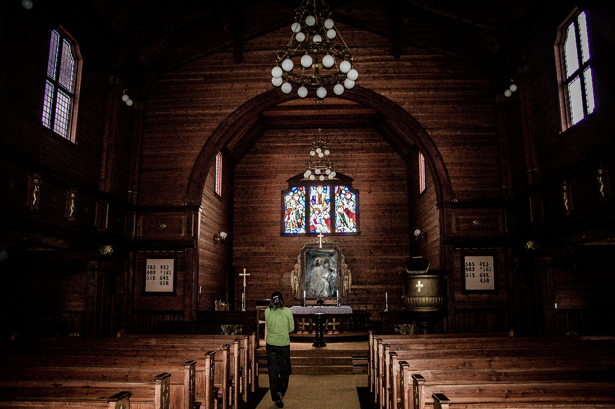 Sigma 18-50mm F3.5-5.6 DC sample photo. Church photography