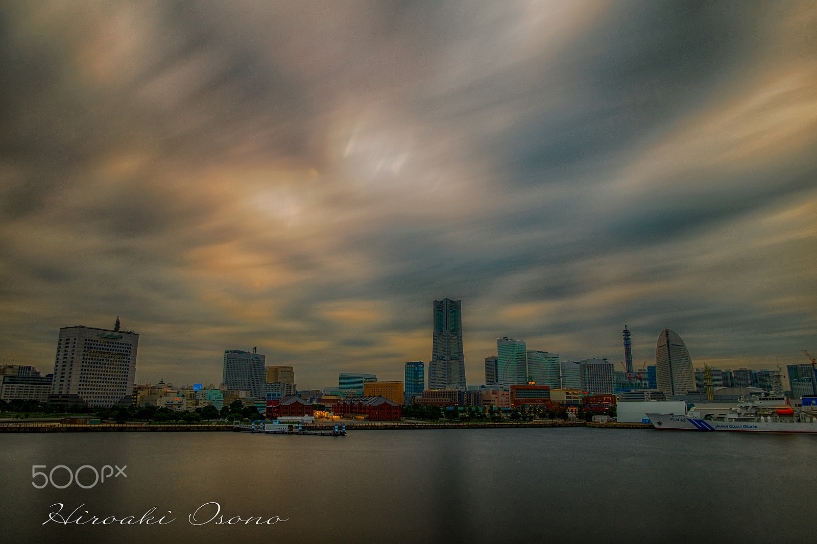 Fujifilm XC 16-50mm F3.5-5.6 OIS sample photo. Do you like the weather is bad? photography