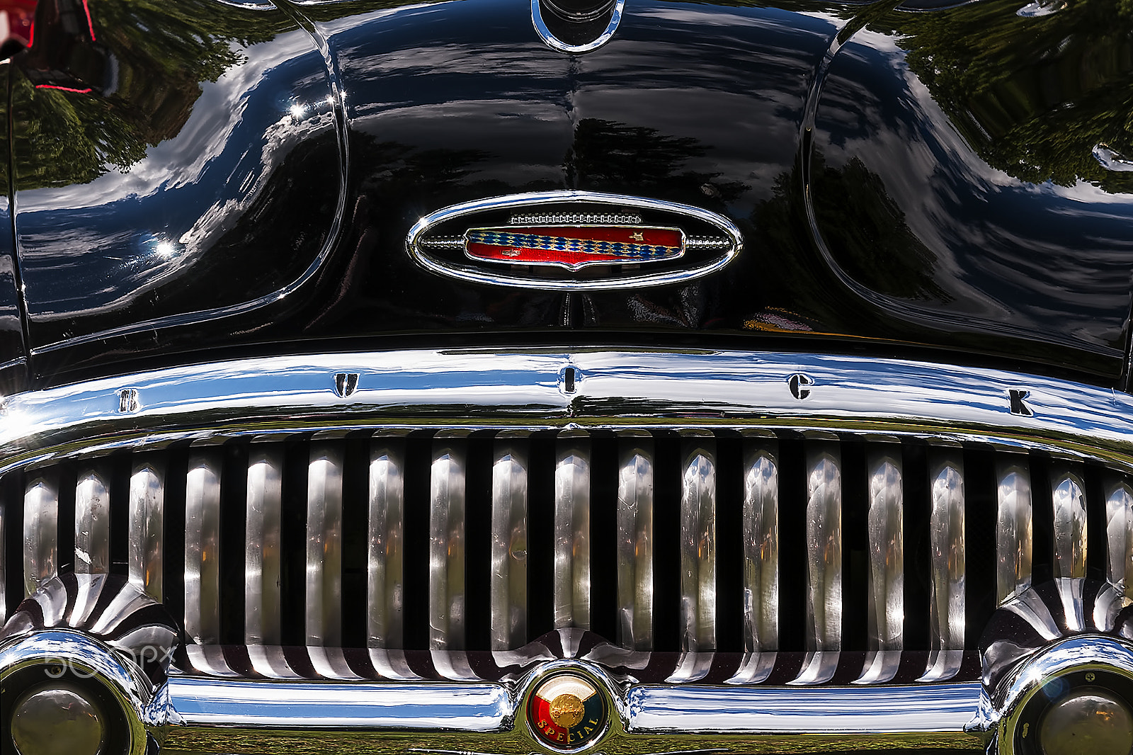 Nikon AF Nikkor 24-85mm F2.8-4D IF sample photo. Buick photography