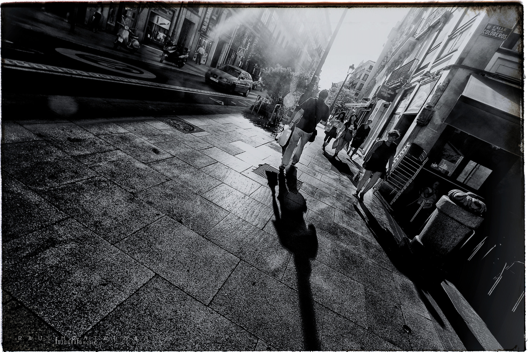 Nikon D700 + Sigma 17-35mm F2.8-4 EX Aspherical sample photo. ..tus sombras... photography