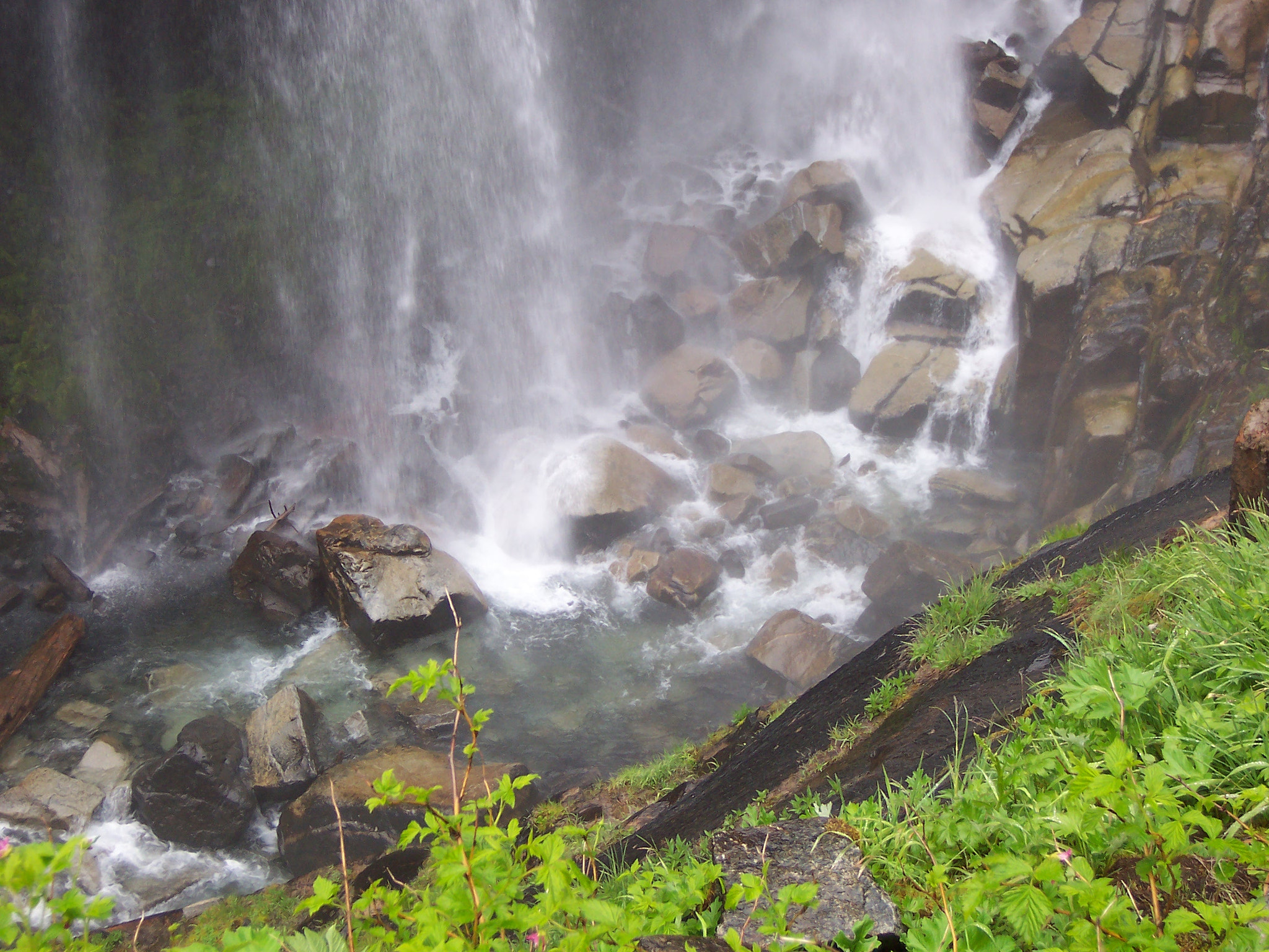 Kodak DX6440 ZOOM DIGITAL CAMERA sample photo. Narada falls, wa photography