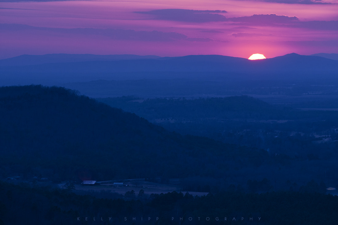 Nikon AF-Nikkor 80-200mm F2.8D ED sample photo. The hues of a ouachita mountain sunset photography