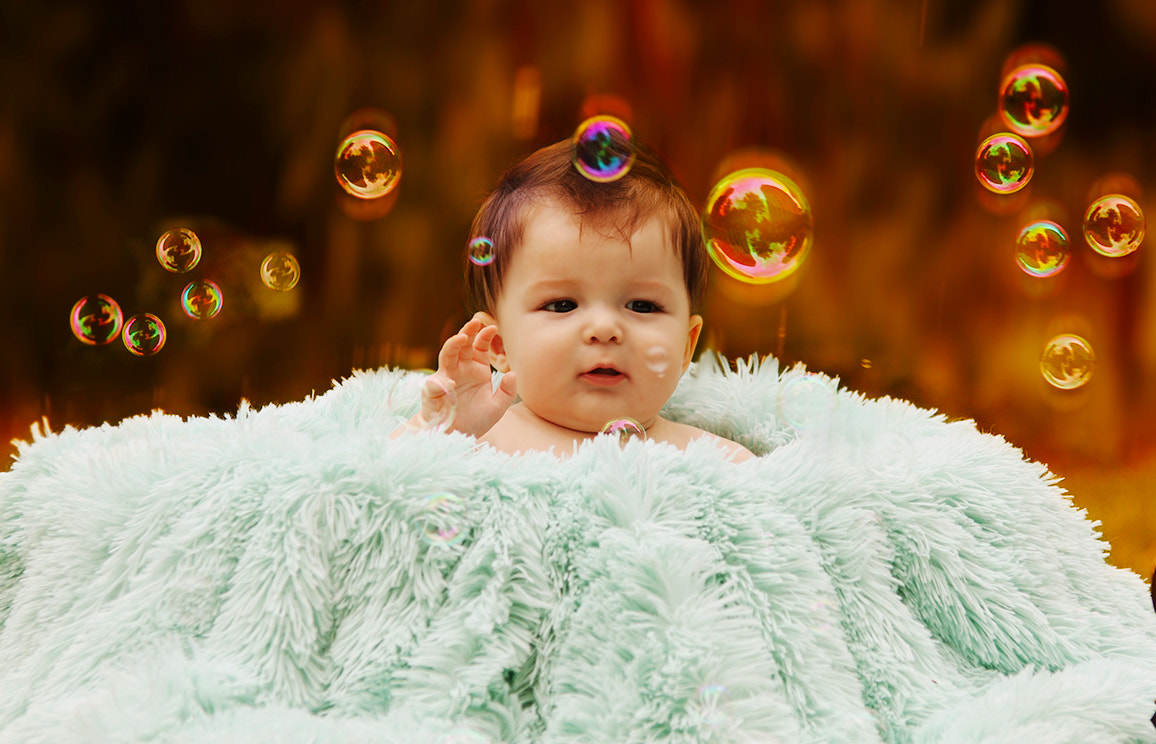 Tamron SP AF 70-200mm F2.8 Di LD (IF) MACRO sample photo. Baby photography