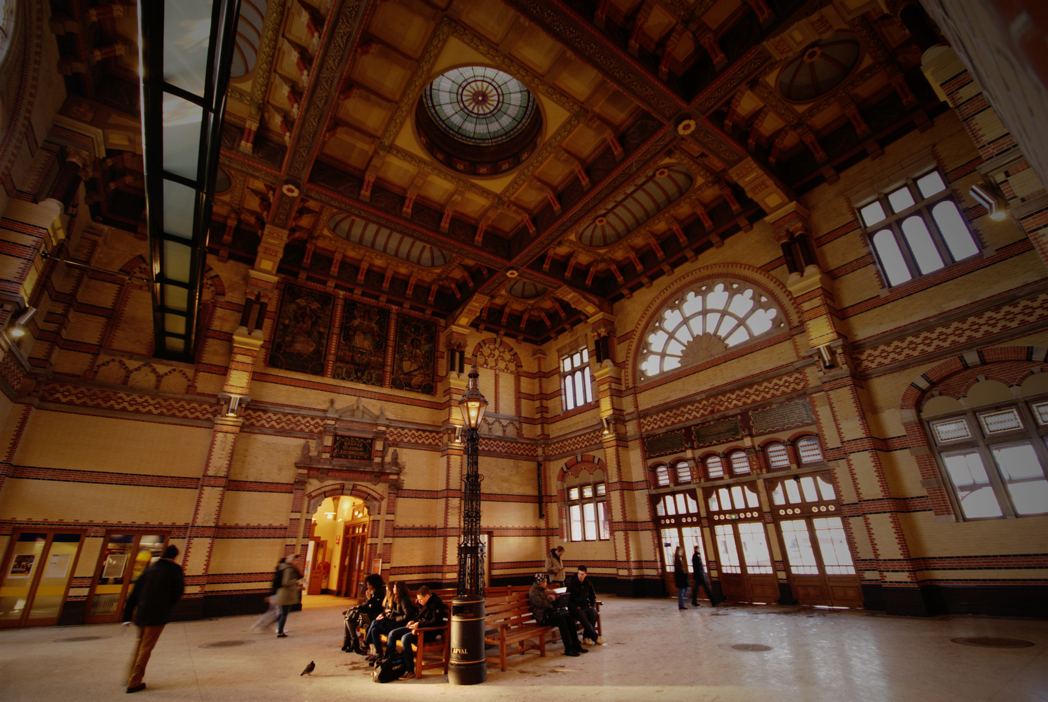 Nikon D40X sample photo. Station groningen photography