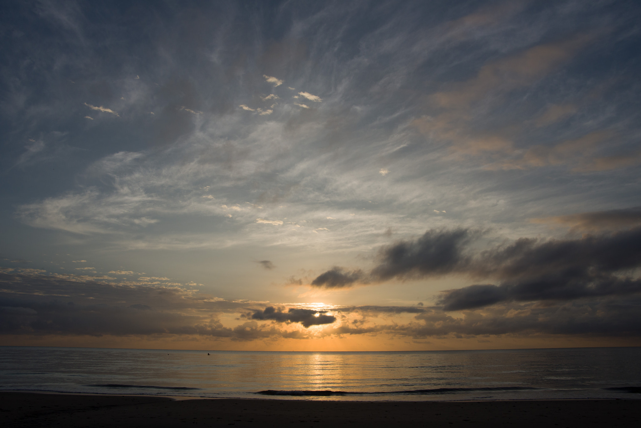 Nikon D750 + AF Zoom-Nikkor 28-80mm f/3.5-5.6D sample photo. Sunrise, four mile beach, port douglas photography