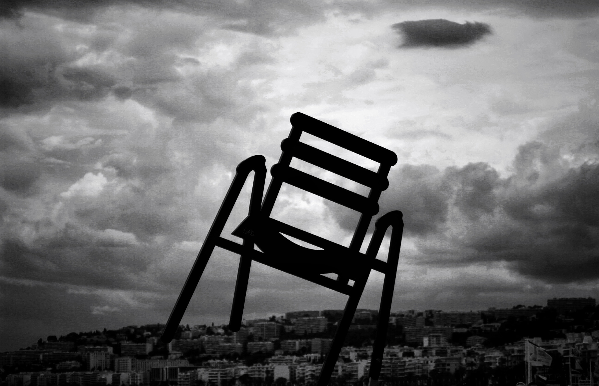 Canon EOS 100D (EOS Rebel SL1 / EOS Kiss X7) + Canon 70-300mm sample photo. Chair photography