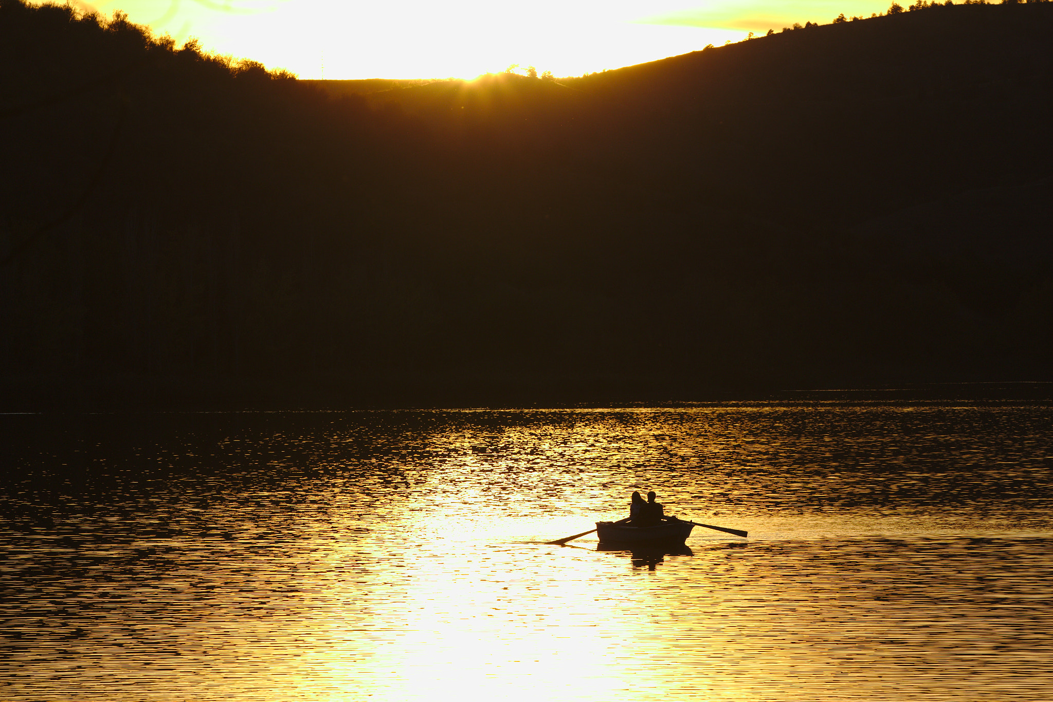Canon EF 70-200mm F2.8L IS II USM sample photo. Rowing boat photography