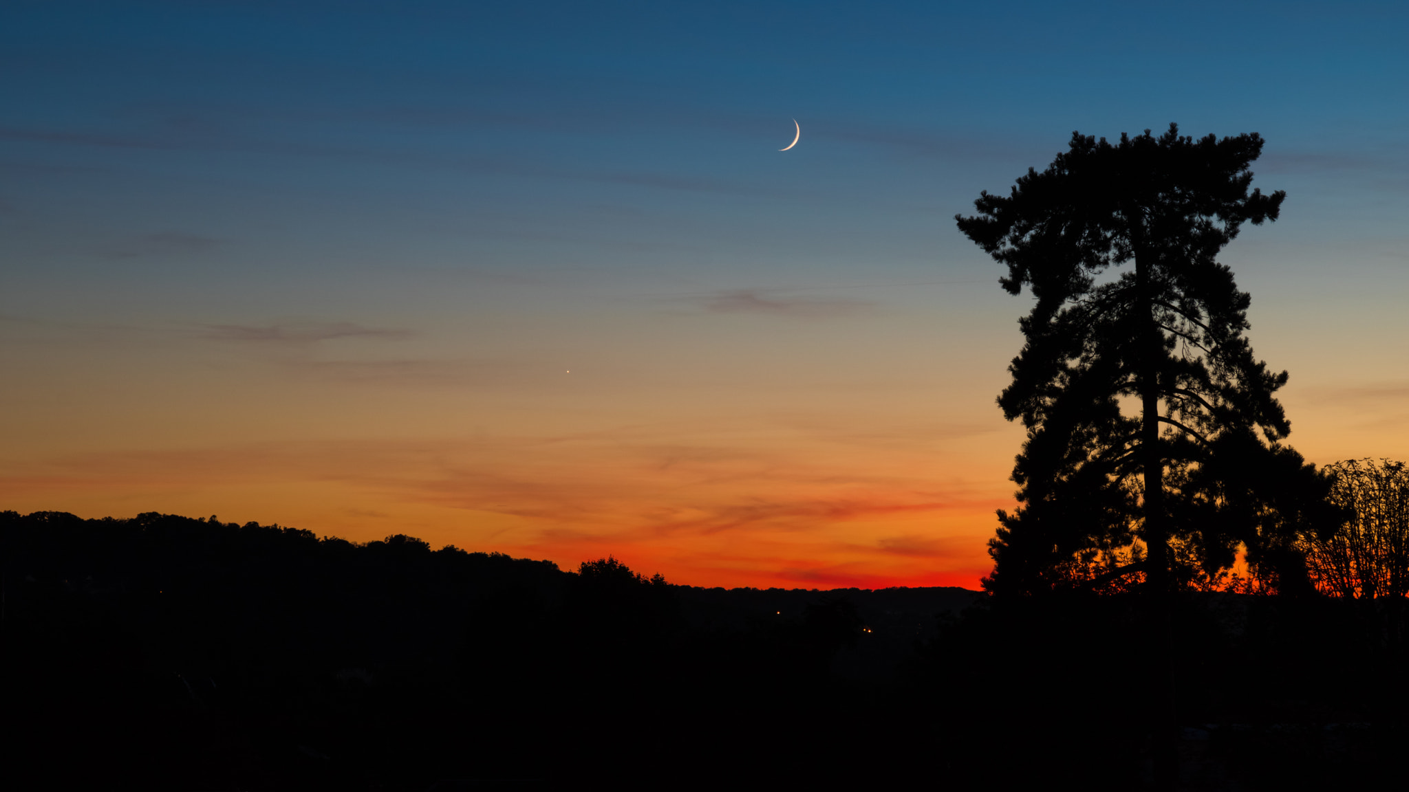 Sigma 17-70mm F2.8-4 DC Macro OS HSM sample photo. Sunset photography